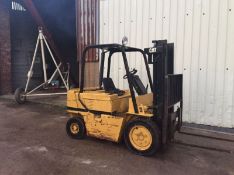 Cat diesel 2.5 ton Forklift with long forks