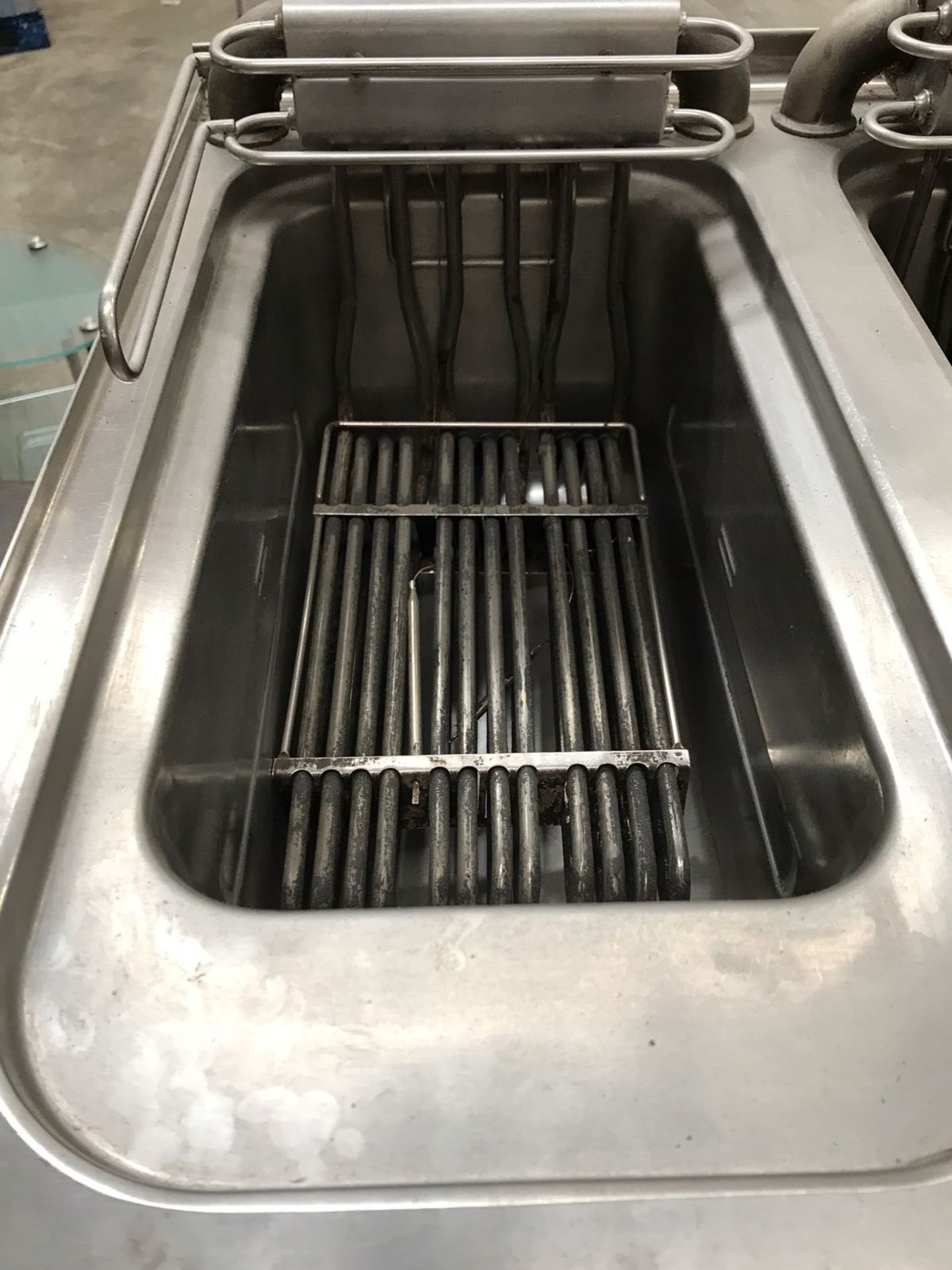 Electrolux Electric Fryer - Image 3 of 5