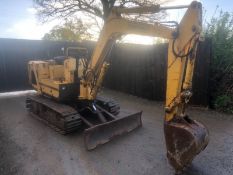 YANMAR YB25 2.5 TON MINI DIGGER EXCAVATOR TWO BUCKETS