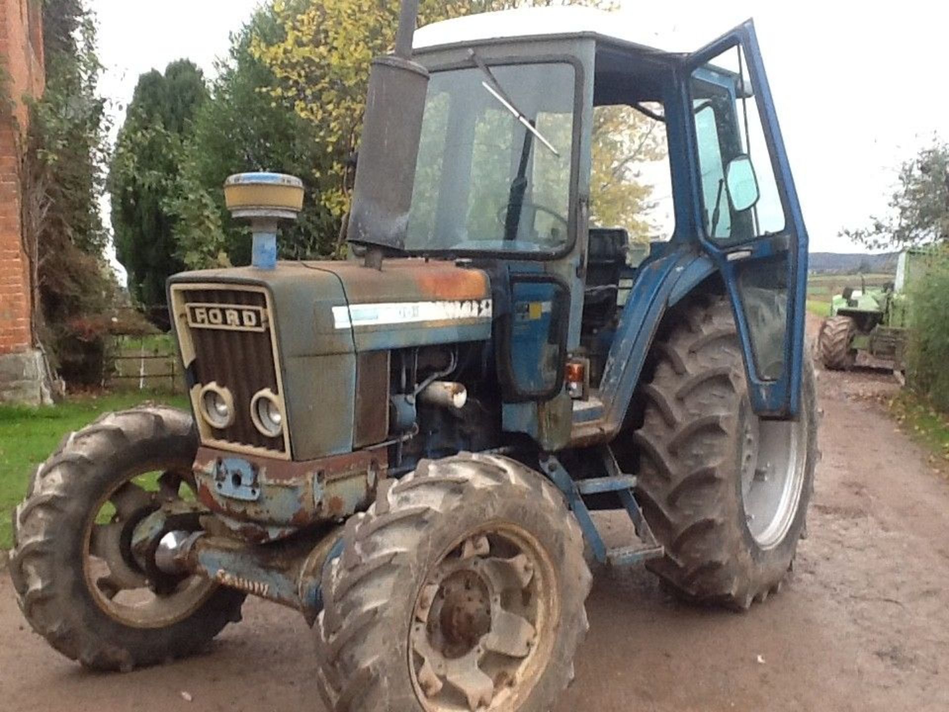 County Ford 7600-4 tractor - Image 6 of 12
