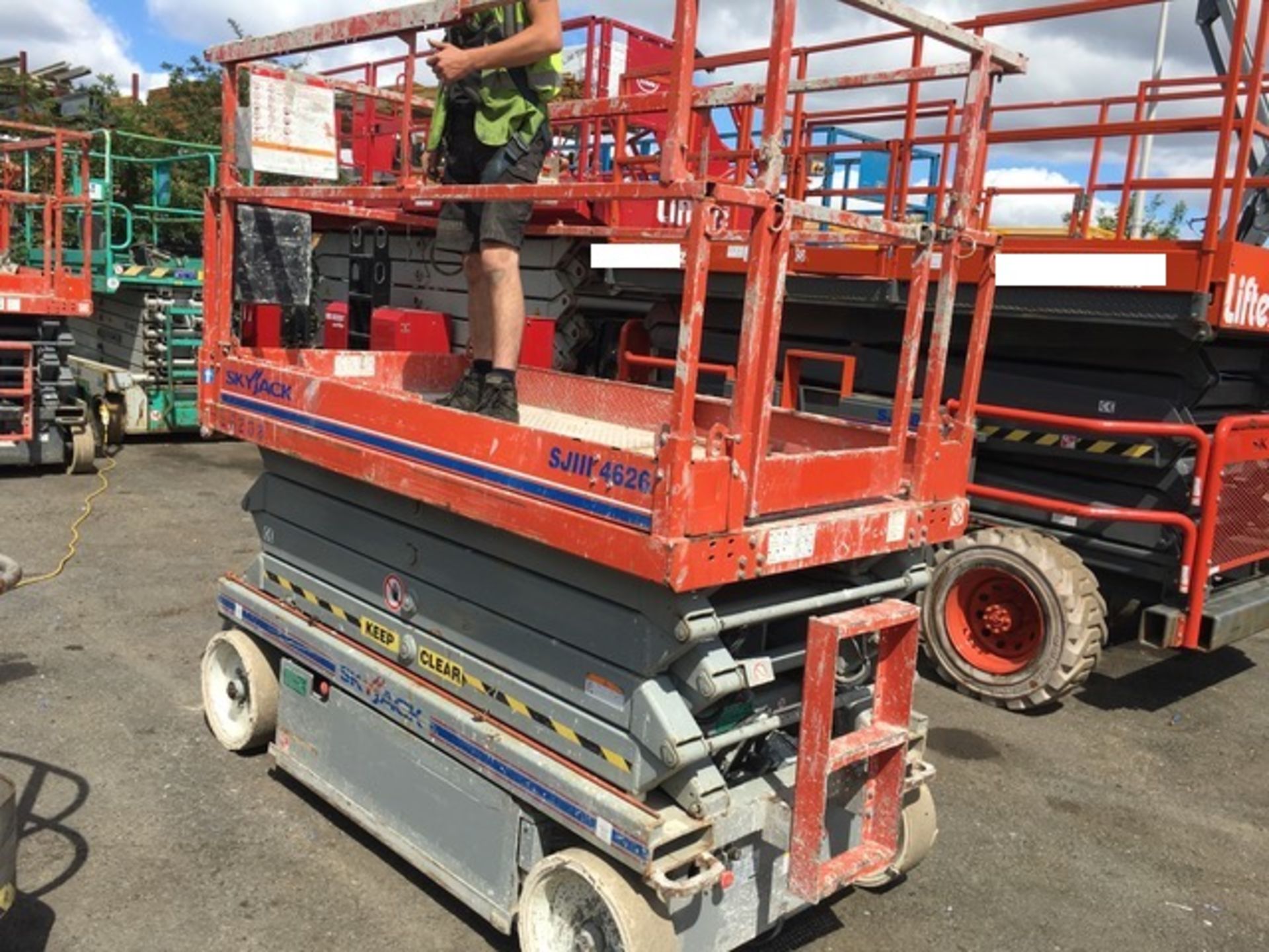 Skyjack SJ4626 Scissor Lift 2011