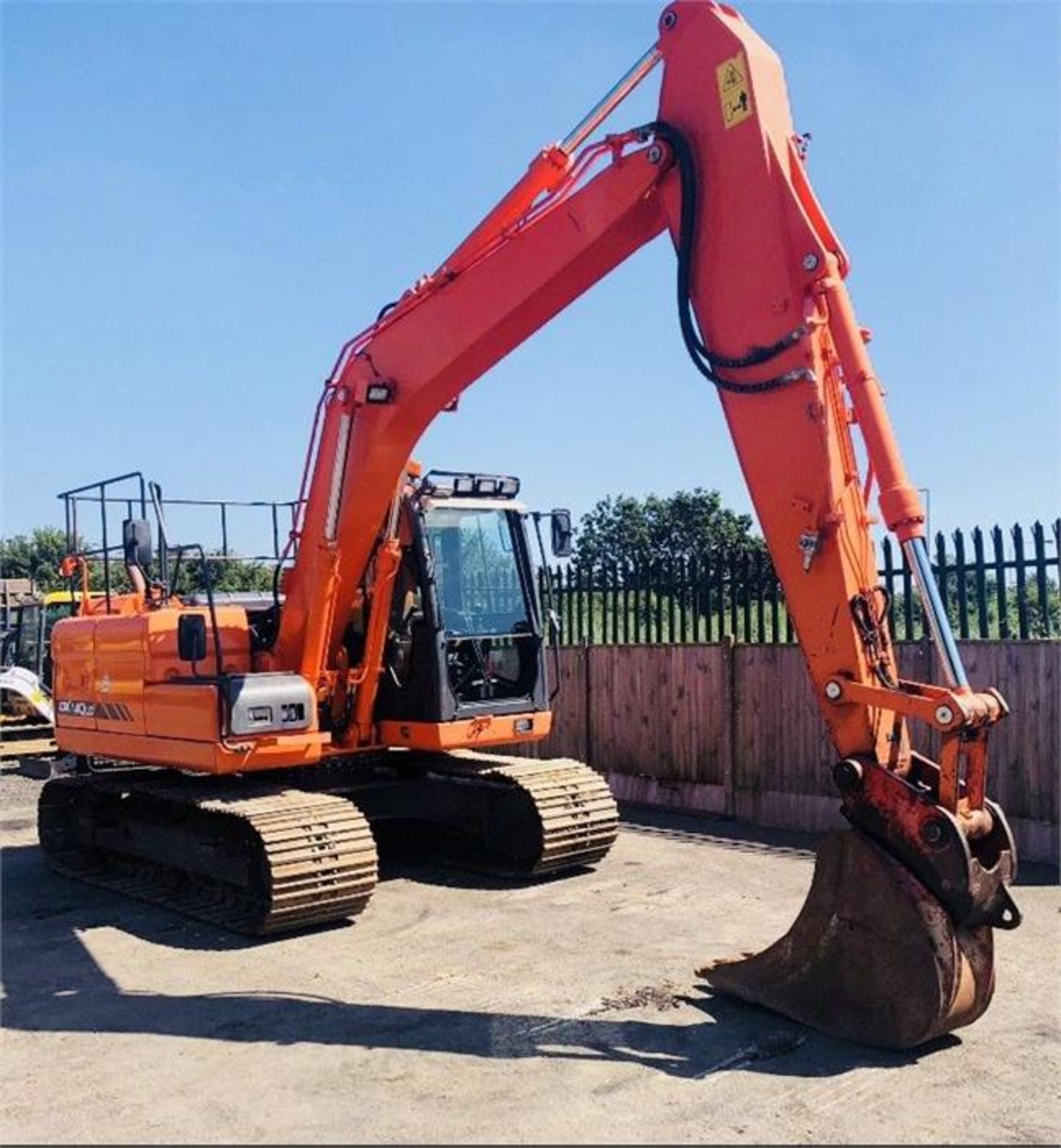 Doosan DX140 LC-3 - Image 4 of 11