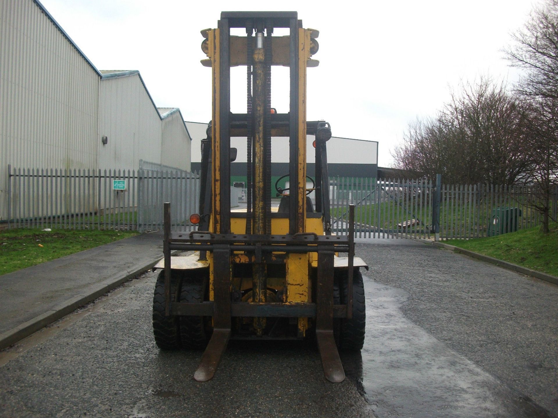 Caterpillar V120 Cat 5.5 ton lift diesel forklift fork lift - Image 4 of 9