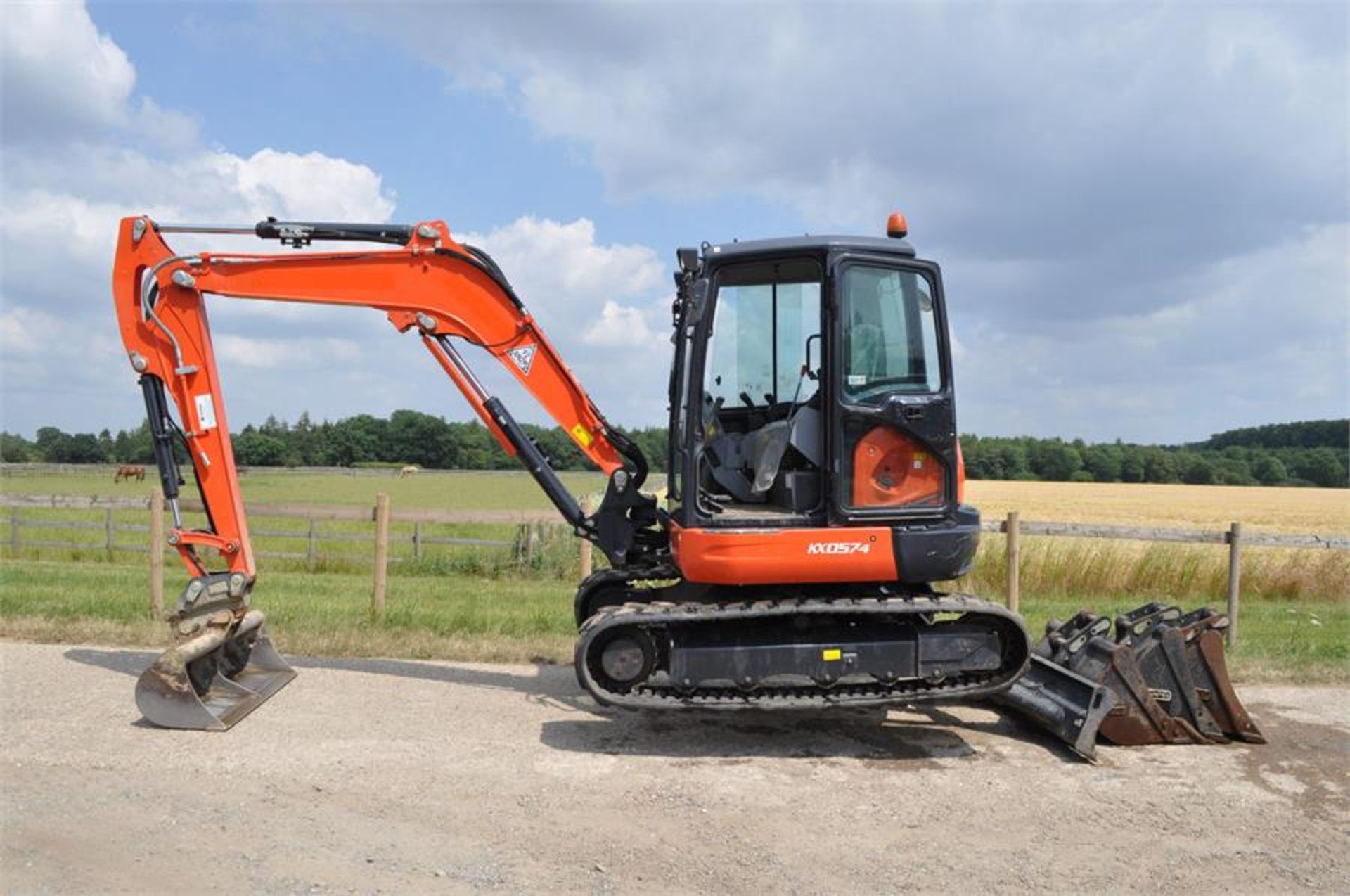 2015 KUBOTA KX057-4 Mini Digger - Image 7 of 9