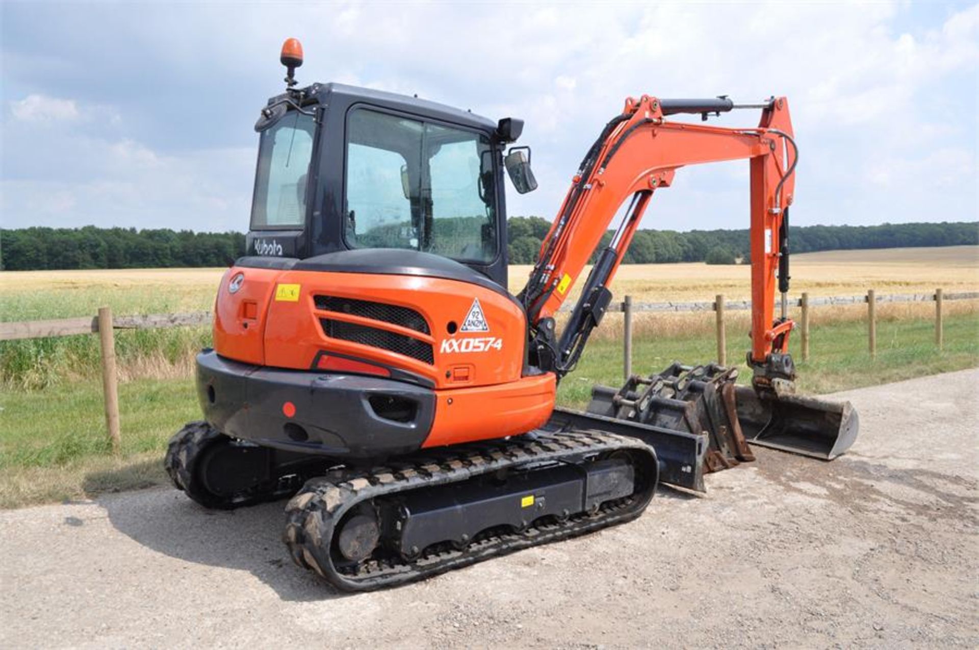 2015 KUBOTA KX057-4 Mini Digger - Image 2 of 9