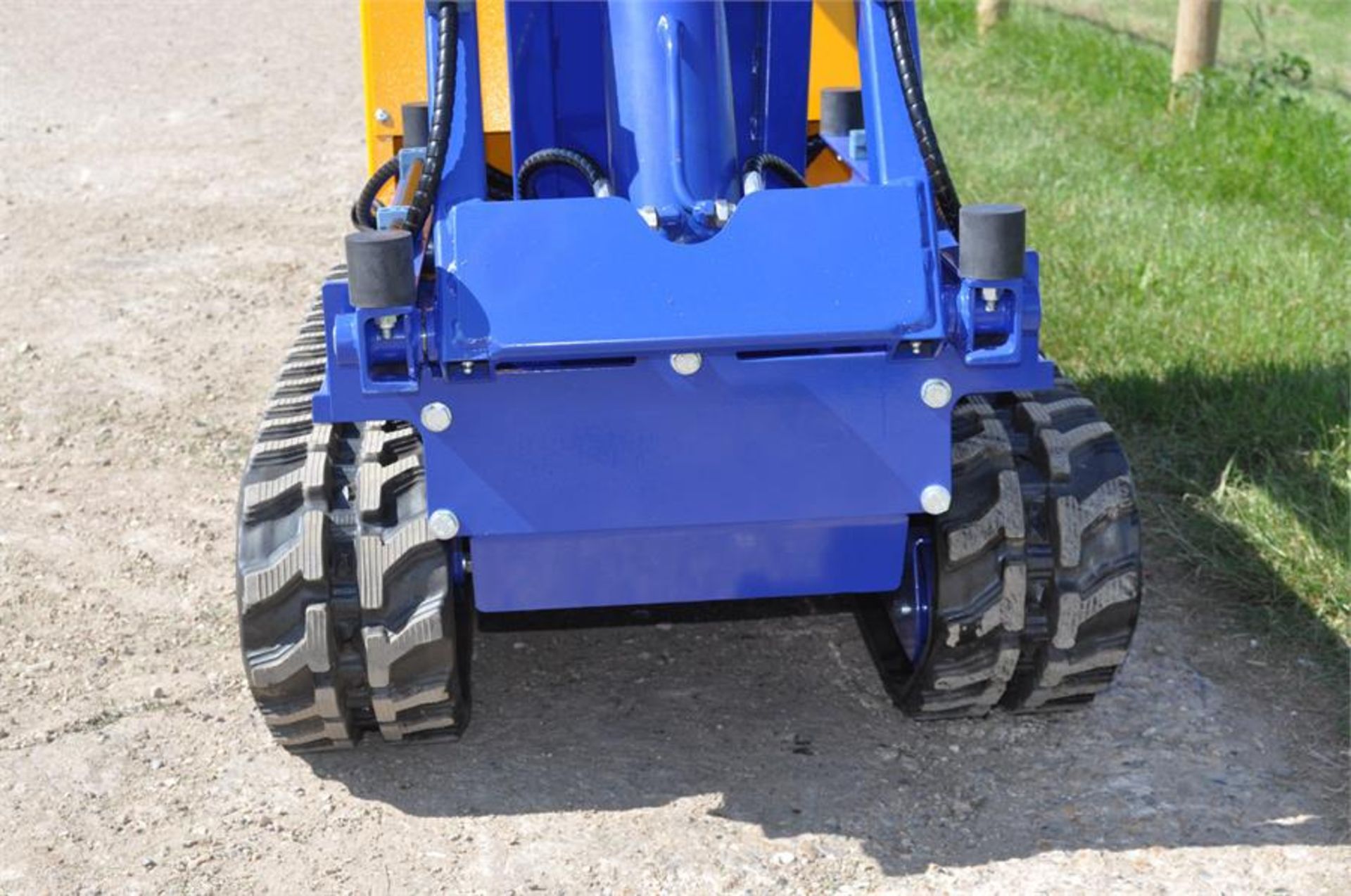 BATMATIC TRACKED MINI DUMPER / BARROW DIESEL Engine - Image 12 of 12