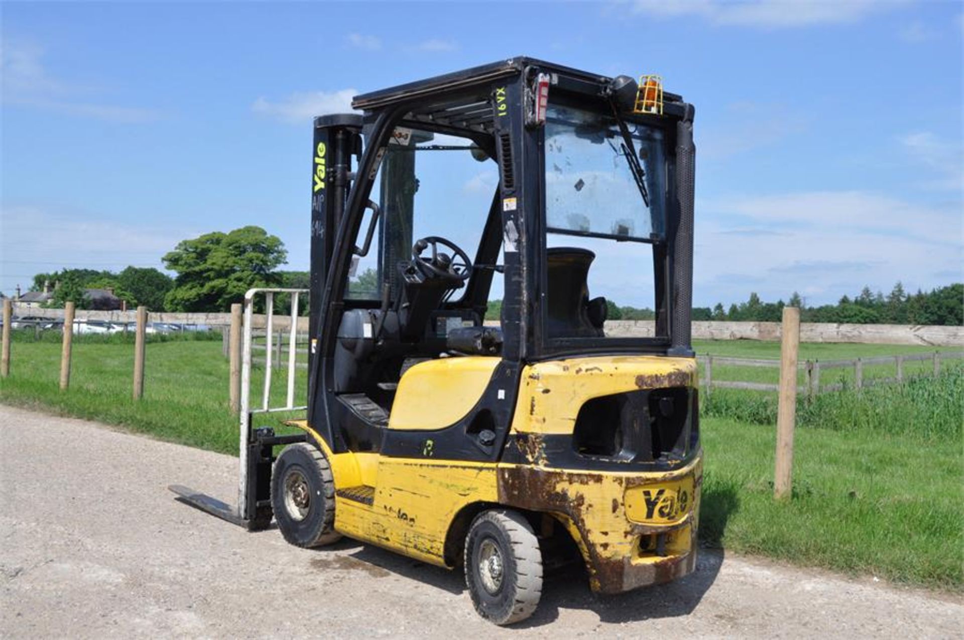 YALE DIESEL FORKLIFT - Bild 9 aus 12