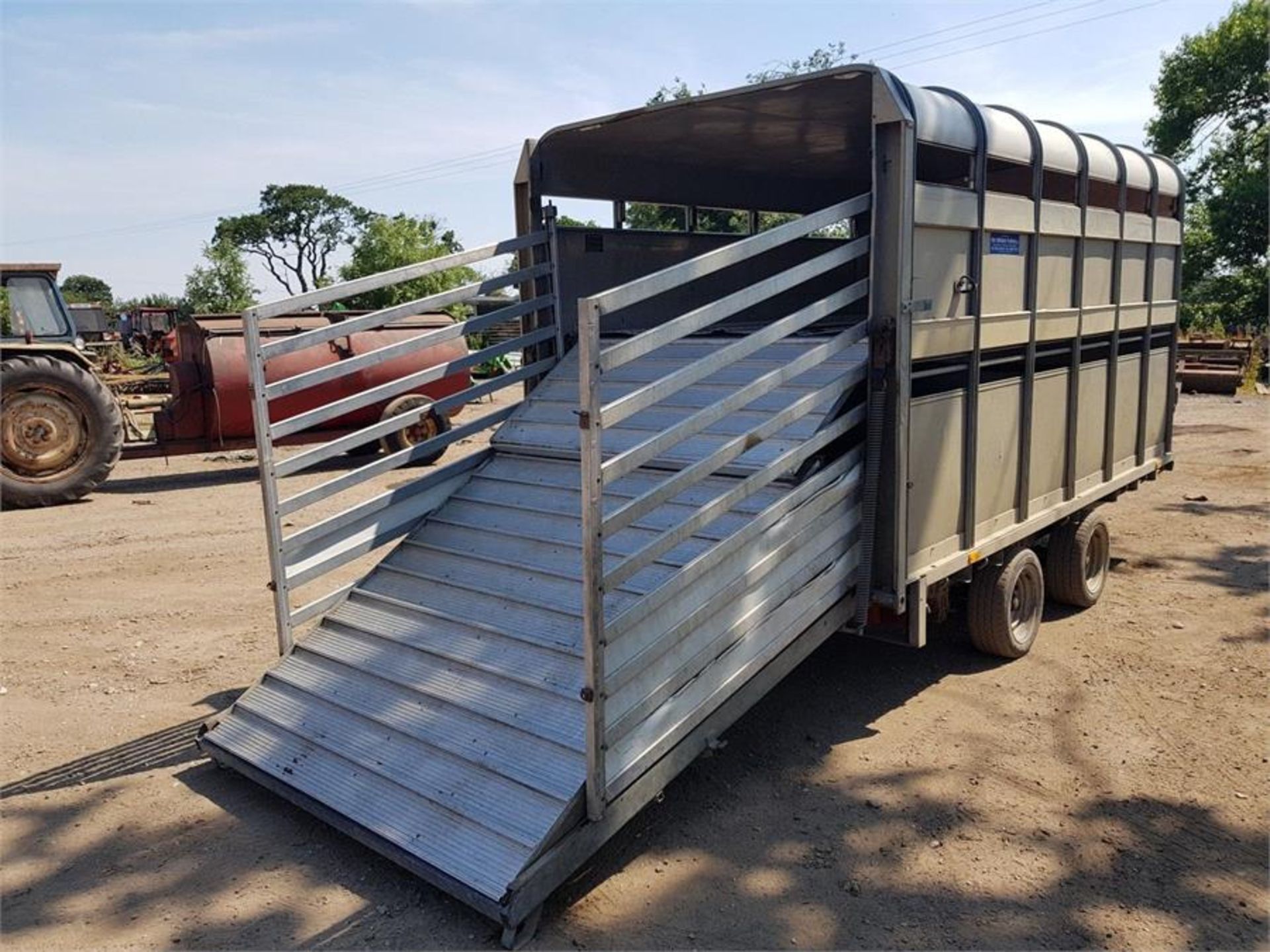 12ft ifor williams cattle trailer sheep trailer fully loaded - Bild 3 aus 10