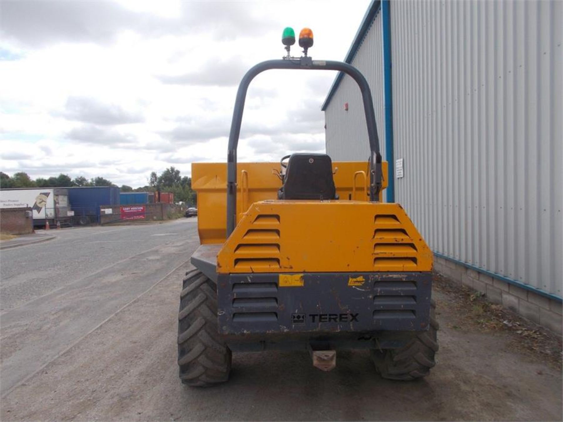 2010 Terex TA6 Benford 6 ton straight tip dumper - Image 4 of 11