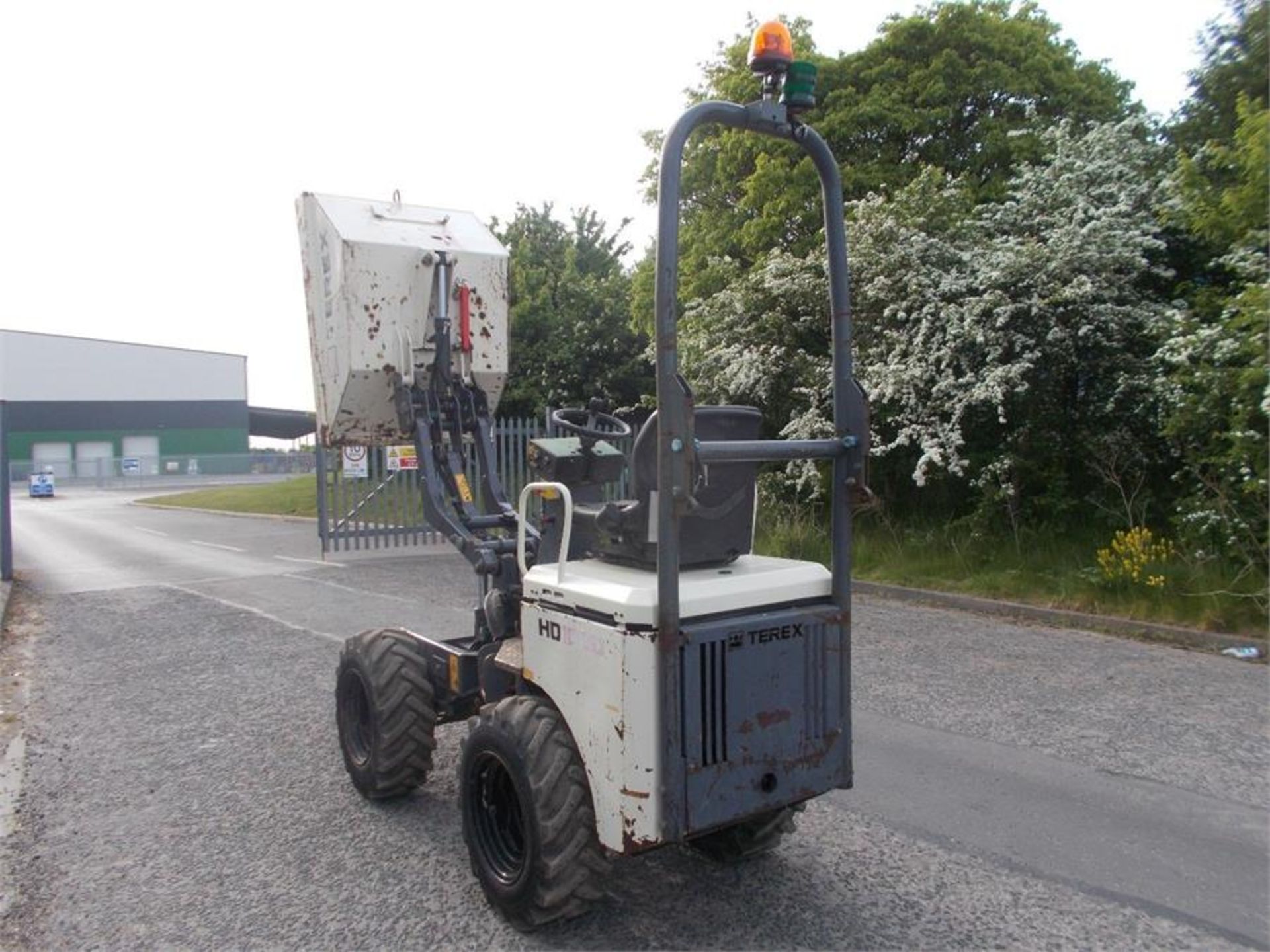 2008 Terex HD1000 1 ton 4X4 High hi skip tip - Image 9 of 10