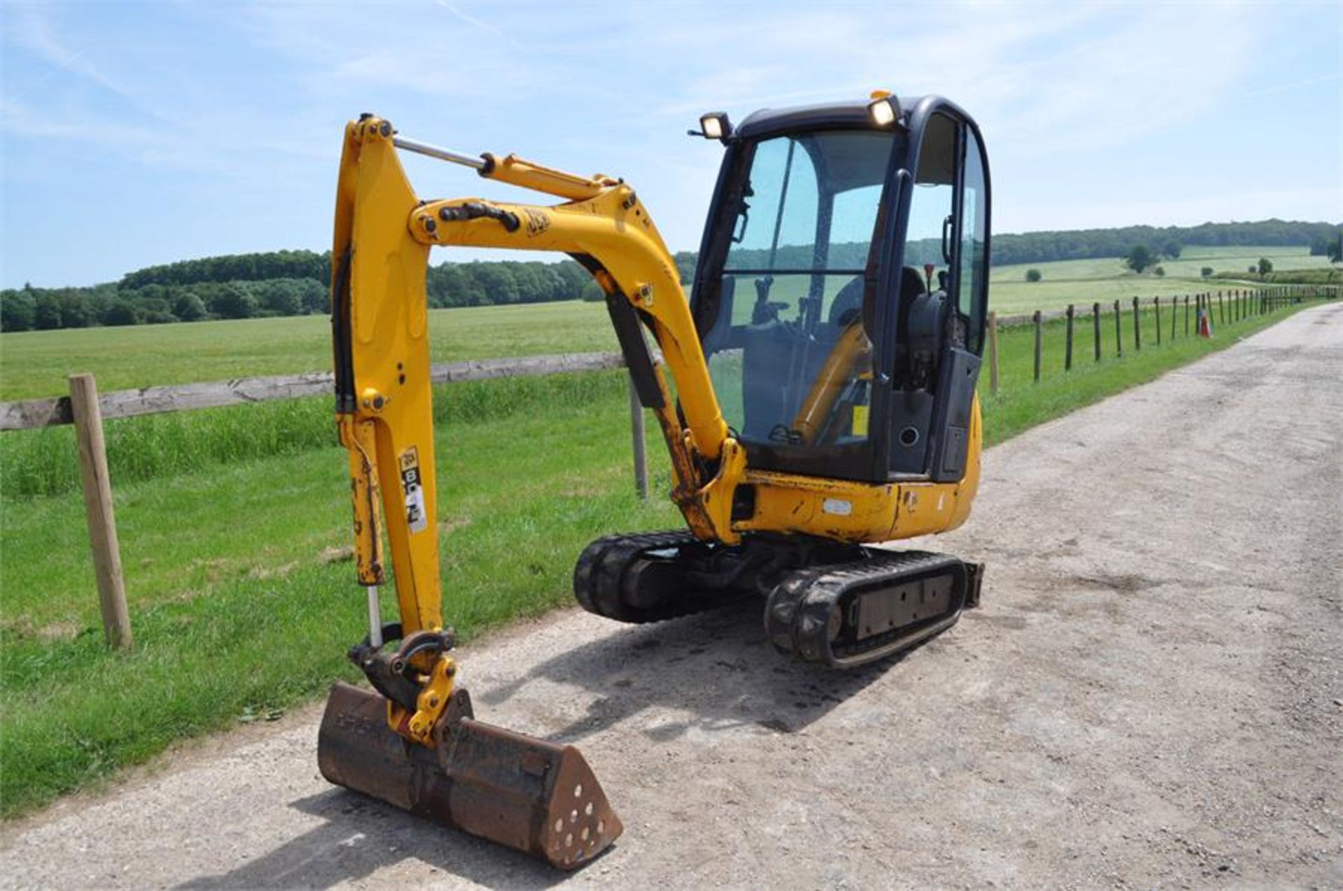 JCB 8018 CTS year 2008 FULL CAB - Image 11 of 11