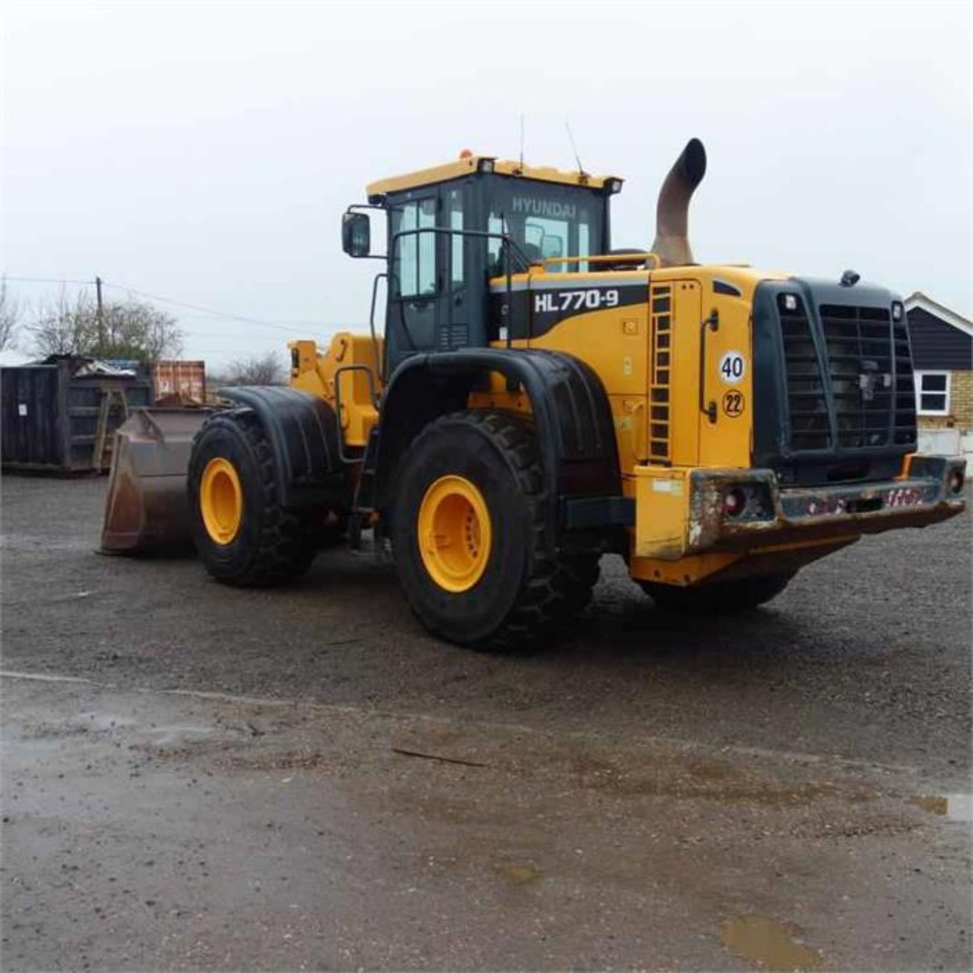 Hyundai HL770-9 Loading Shovel (2012) - Image 8 of 15