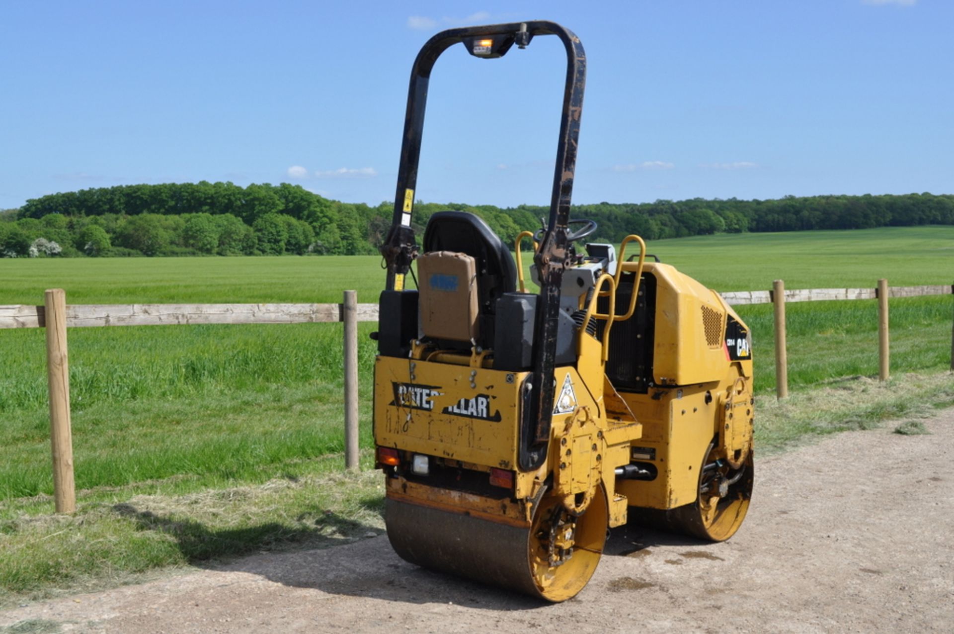 CATERPILLAR CB14 Roller - Image 3 of 10