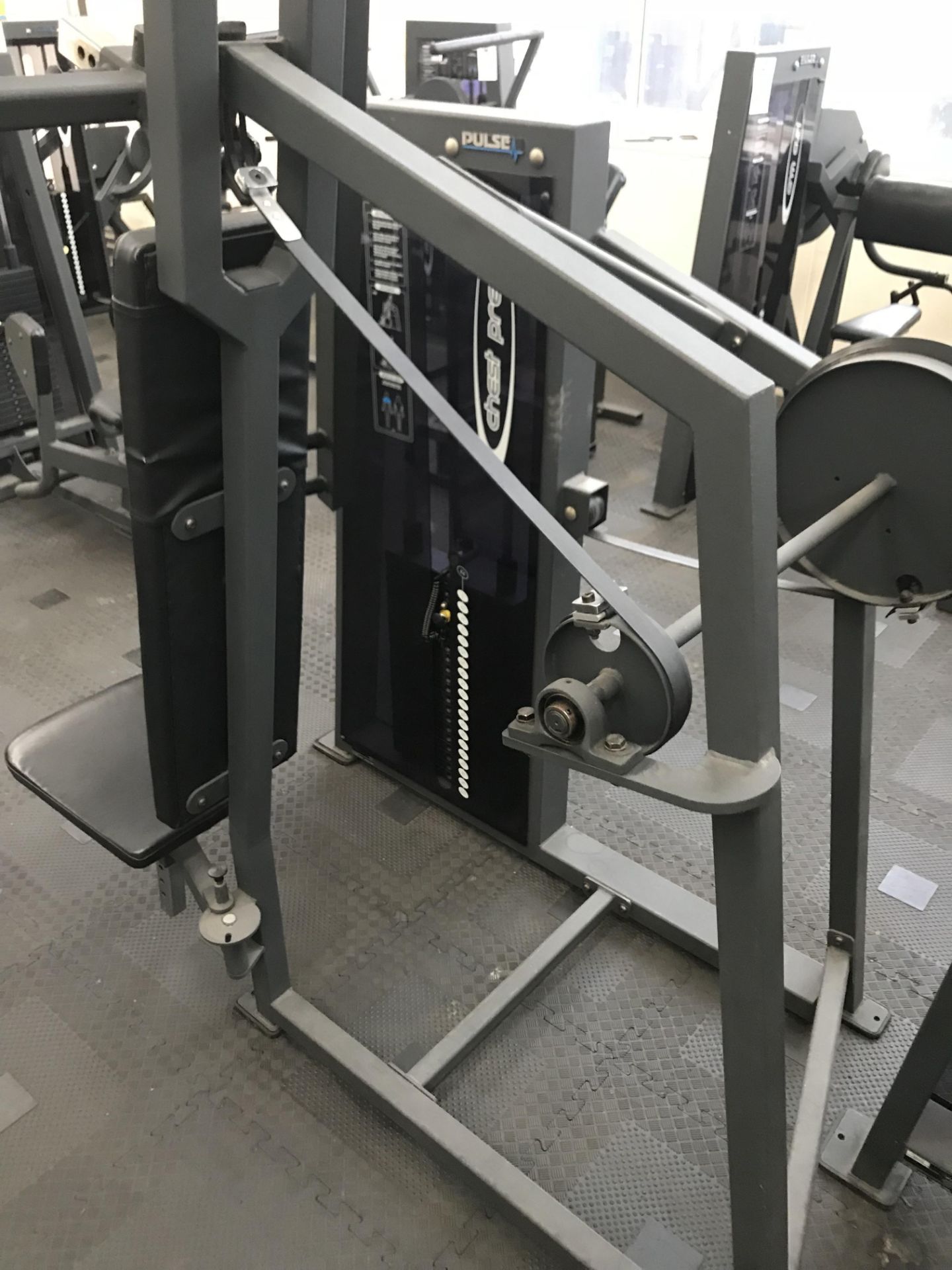 Pulse Chest Press Machine - Image 7 of 8