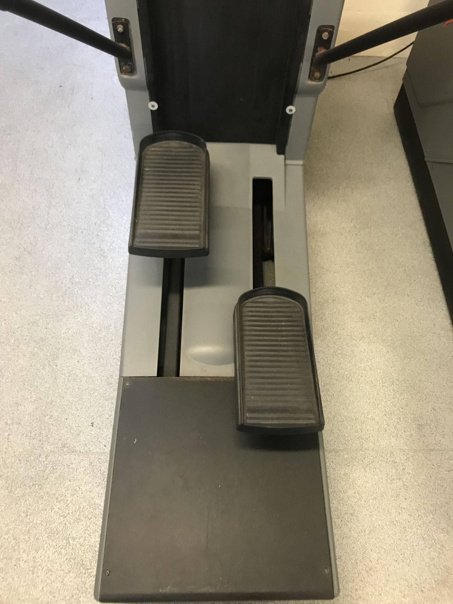 Life Fitness Cross Trainer - Image 4 of 5