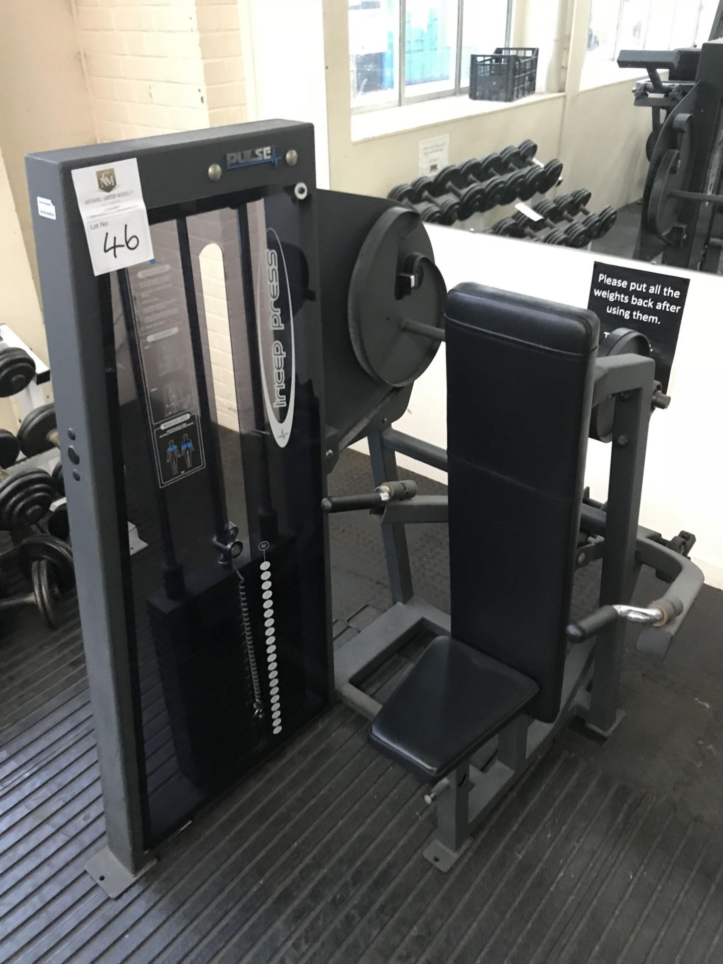 Pulse Tricep Press Machine