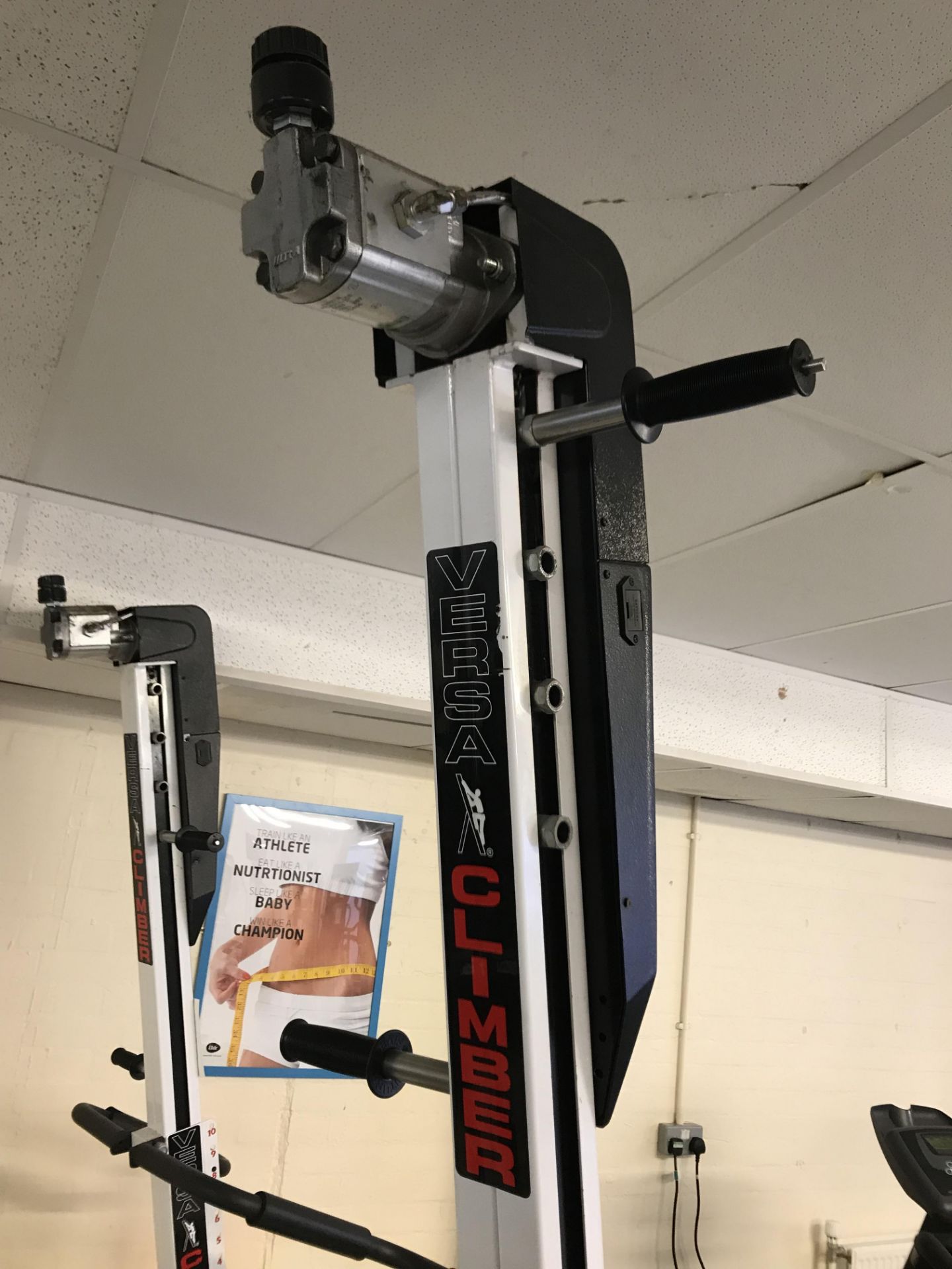 Versa Climber LX Model - Image 5 of 5