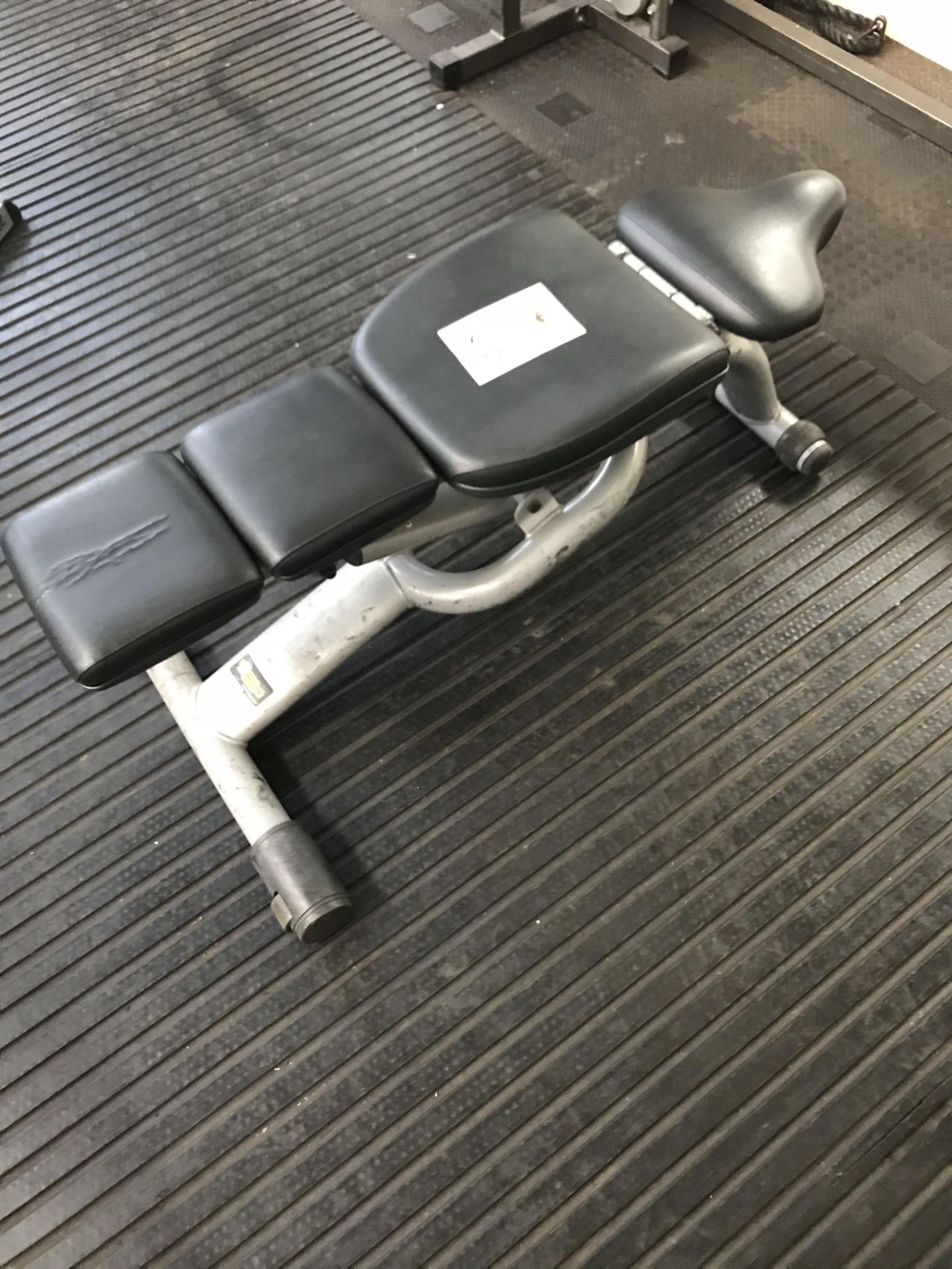 Technogym Weights Bench - Image 3 of 5