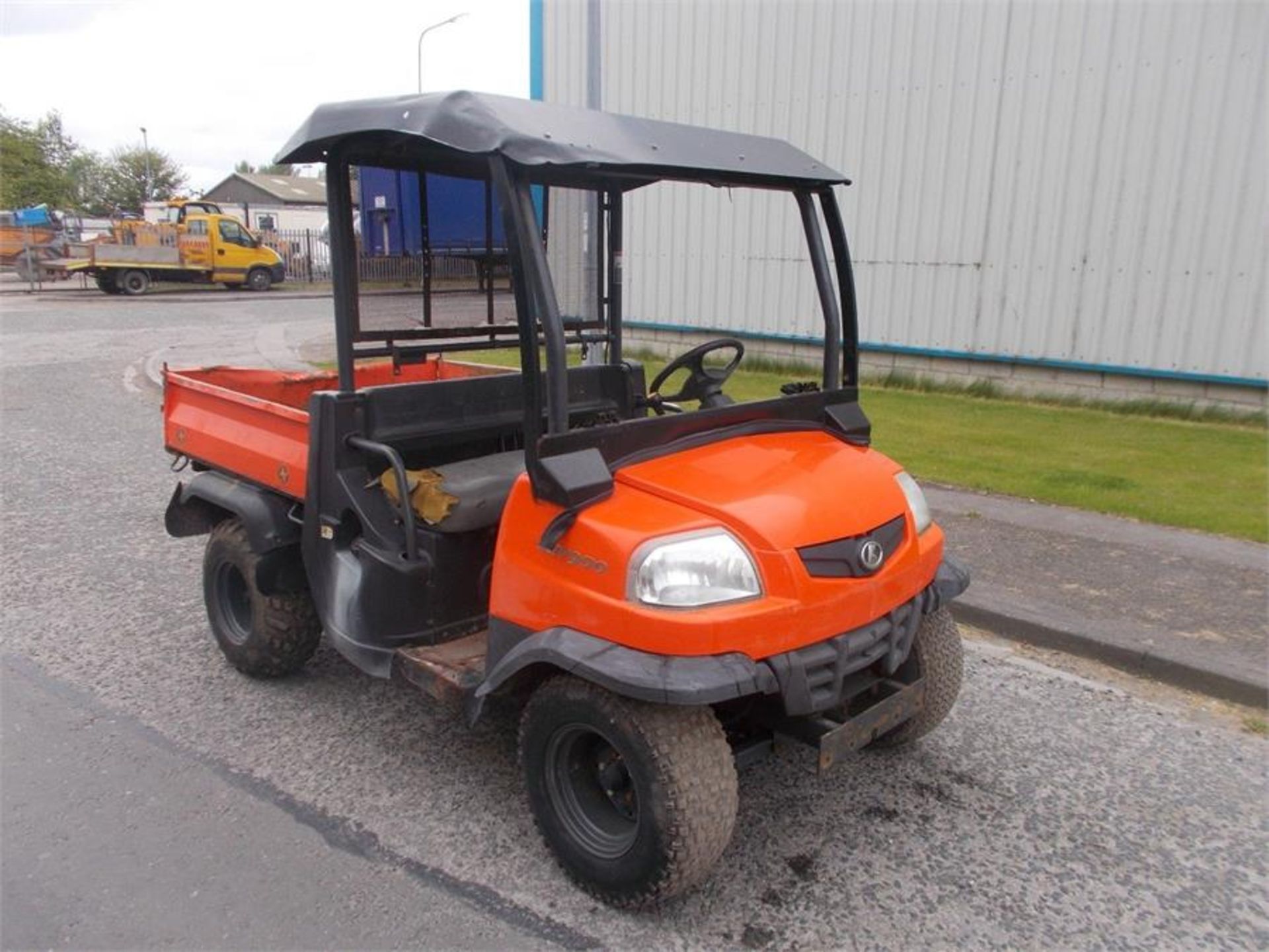 2005 Kubota - Image 8 of 11