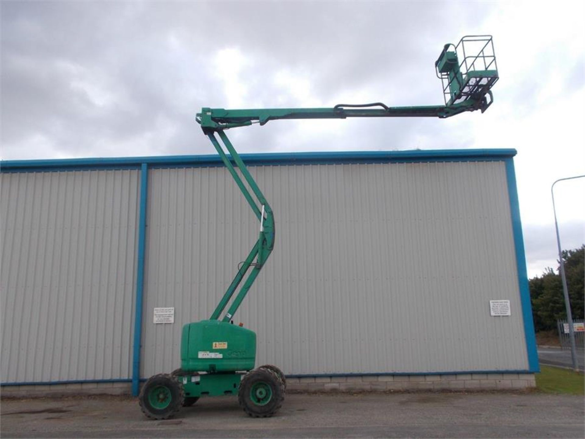 cherry picker - Image 2 of 10