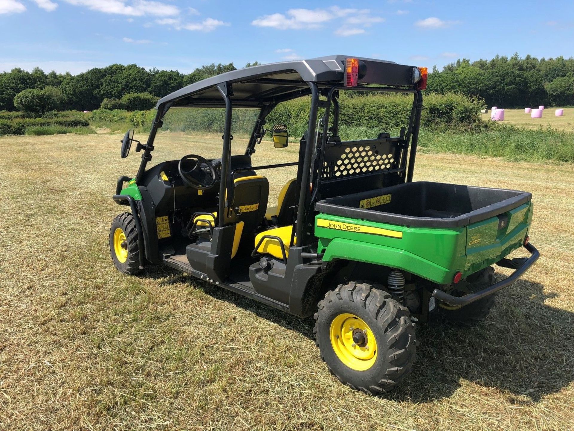 John Deere XUV550 S4 Gator - Image 3 of 10