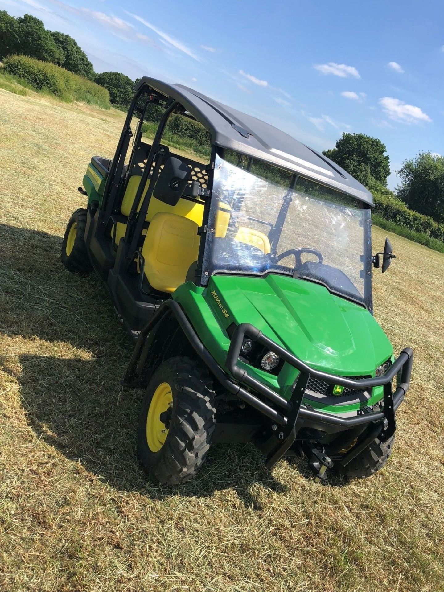 John Deere XUV550 S4 Gator - Image 2 of 10