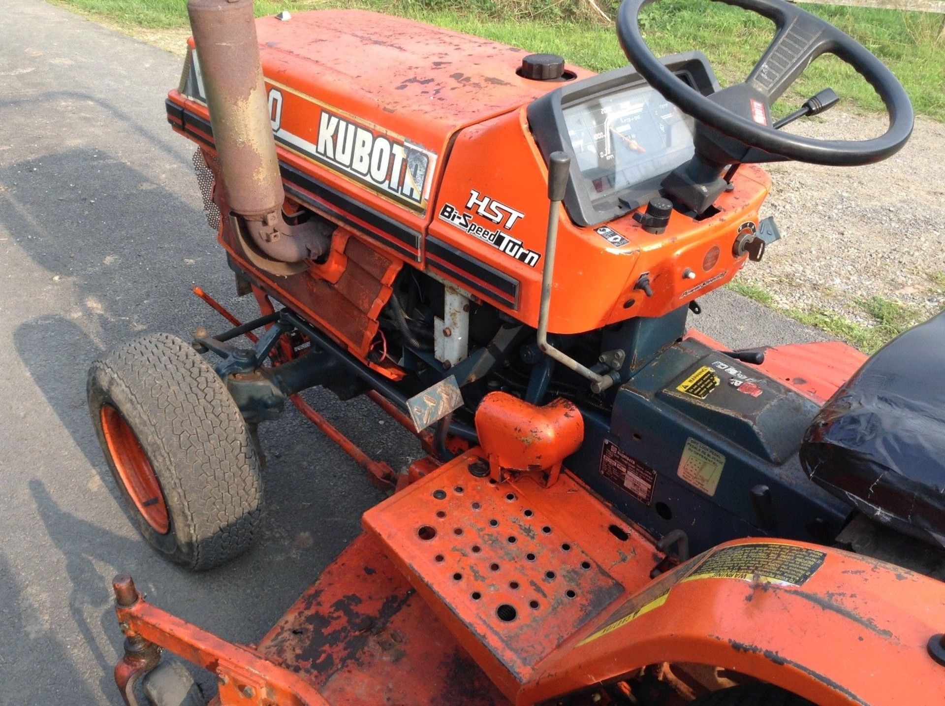 Kubota B1750 Compact tractor - Image 4 of 7