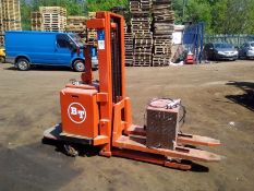 BT ROLATRUC LSV 1200 Pedestrian Stacker