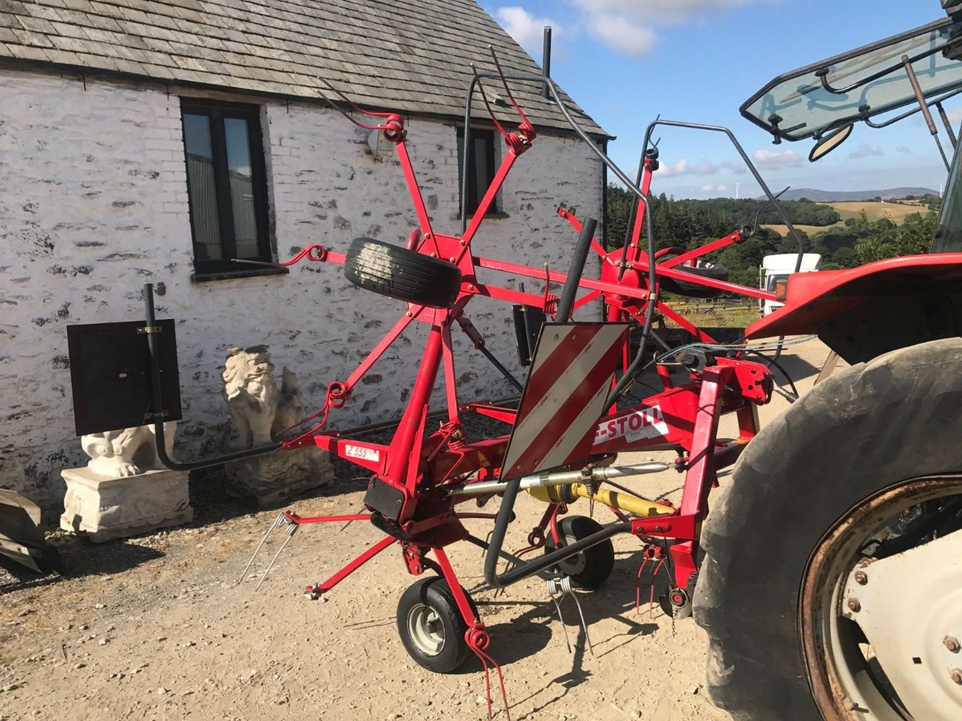 JF Stoll Z-555 DH Hay Tedder Spreader Tractor Mounted 2013 - Image 6 of 10