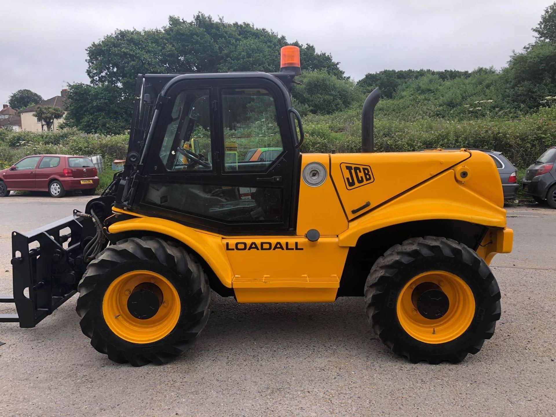 JCB 520-50 2.0 Tonne Rough Terrain Telehandler, 5.0 Metre Boom, 4WD, Low Hours - Image 3 of 4