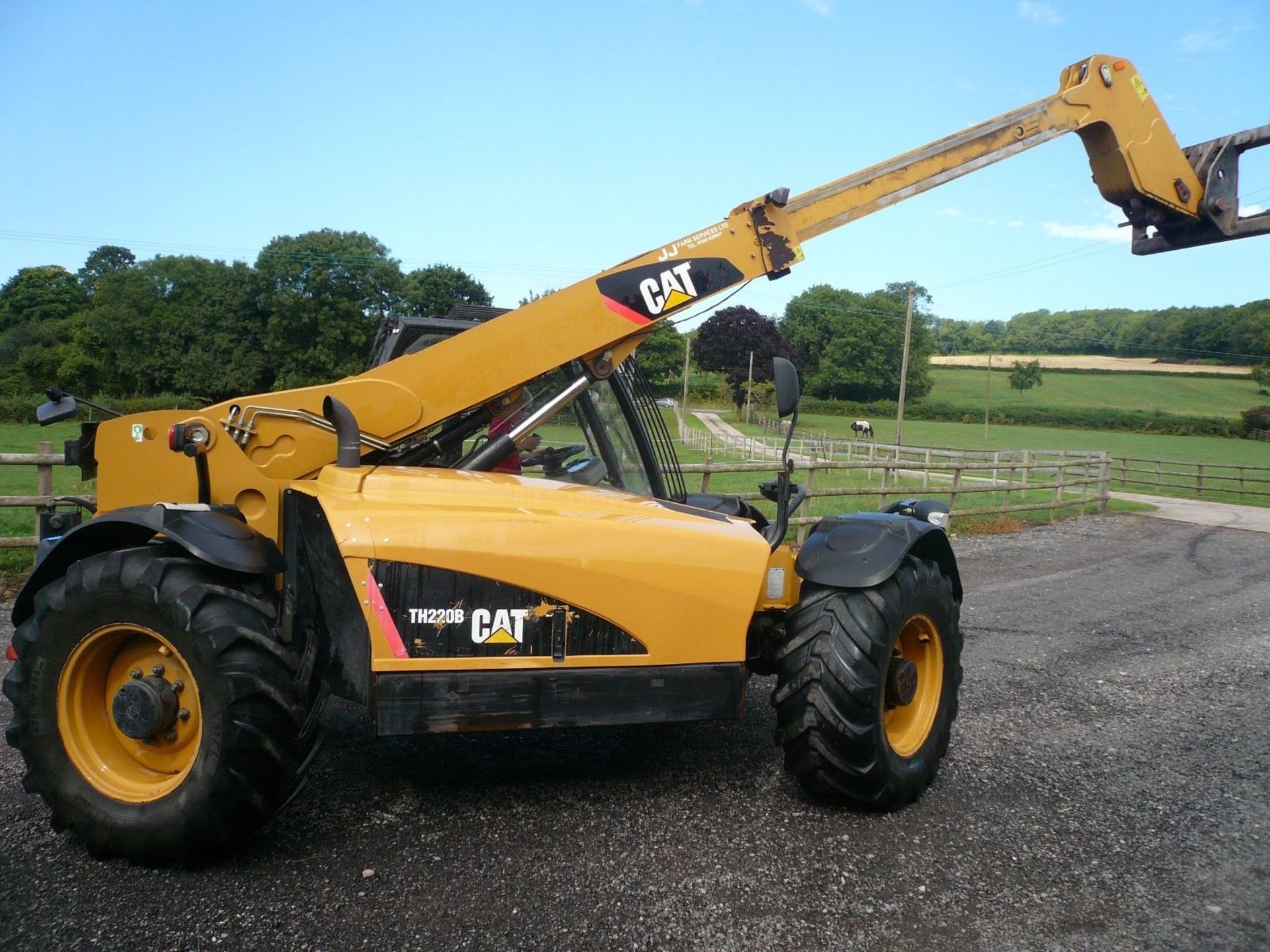 CAT Telehandler 220 B - Image 6 of 8