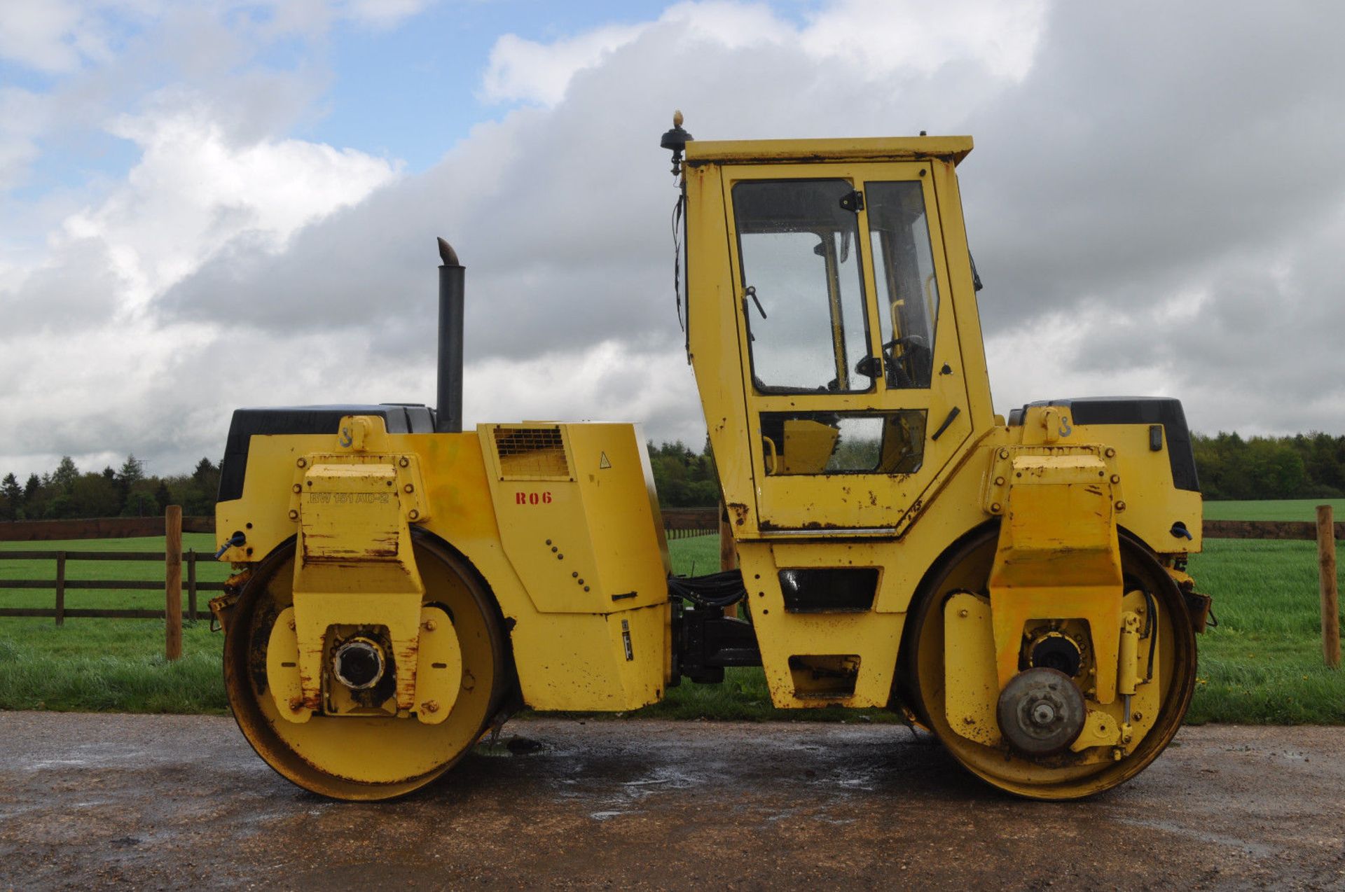 Bomag BW 151 AD-2 Roller - Image 6 of 30