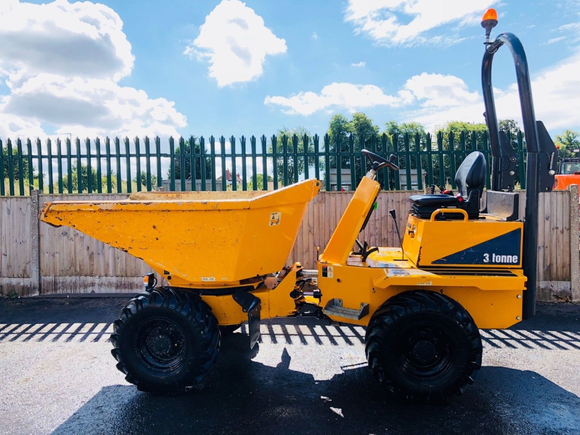 Thwaites Mach 573 3 Tonne Swivel Dumper