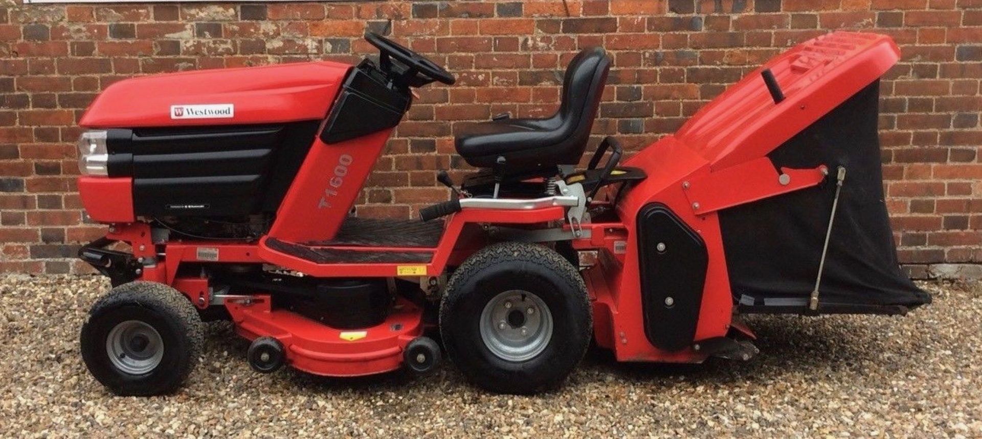 Westwood T1600H Ride On Mower 16 Hp Kawasaki Sit On Lawn Compact Tractor - Bild 2 aus 10
