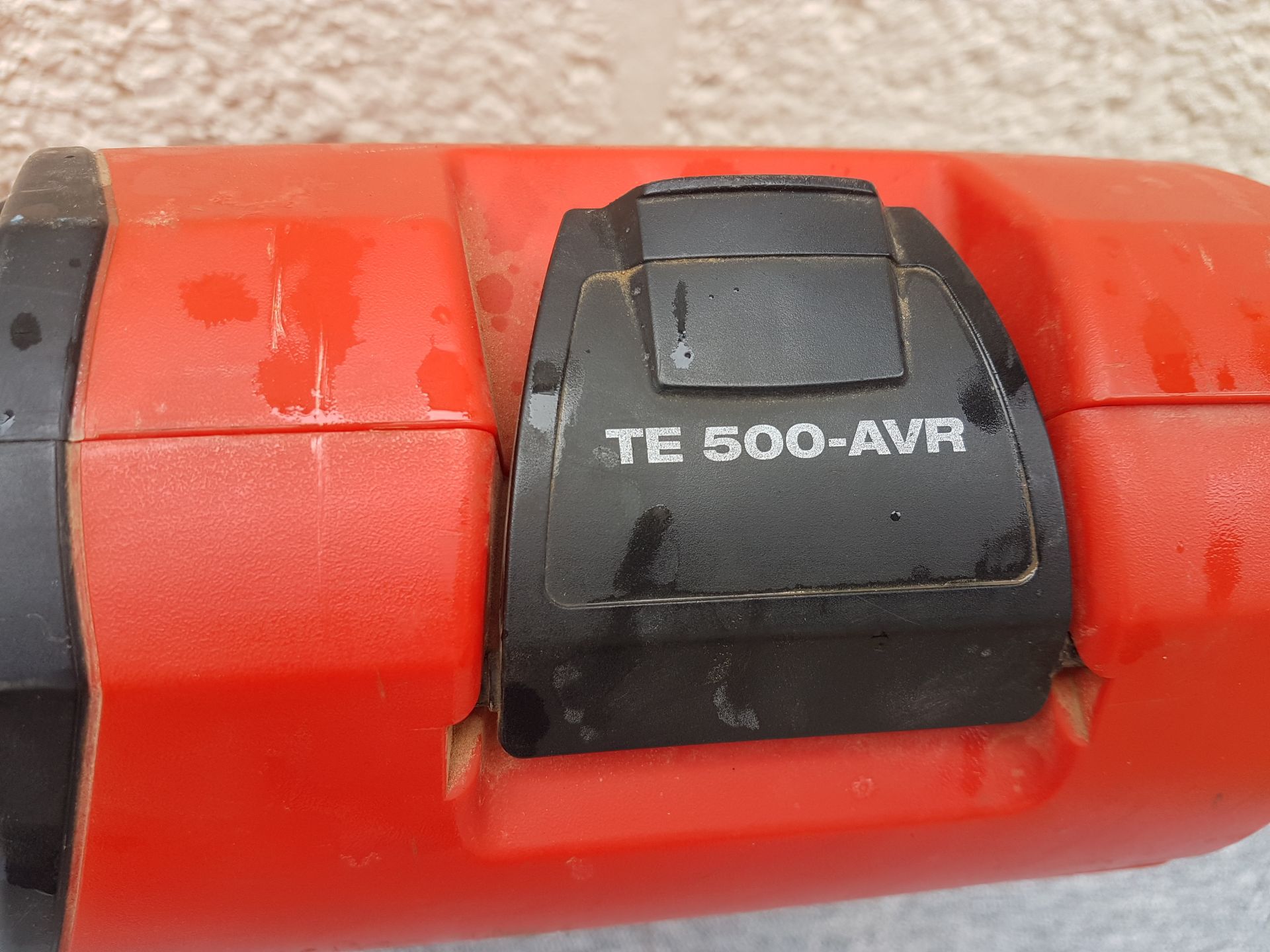 Hilti TE 500 AVR SDS Lightweight Breaker with Chisel 110v in Box - Tested / In Working Order - Image 2 of 2