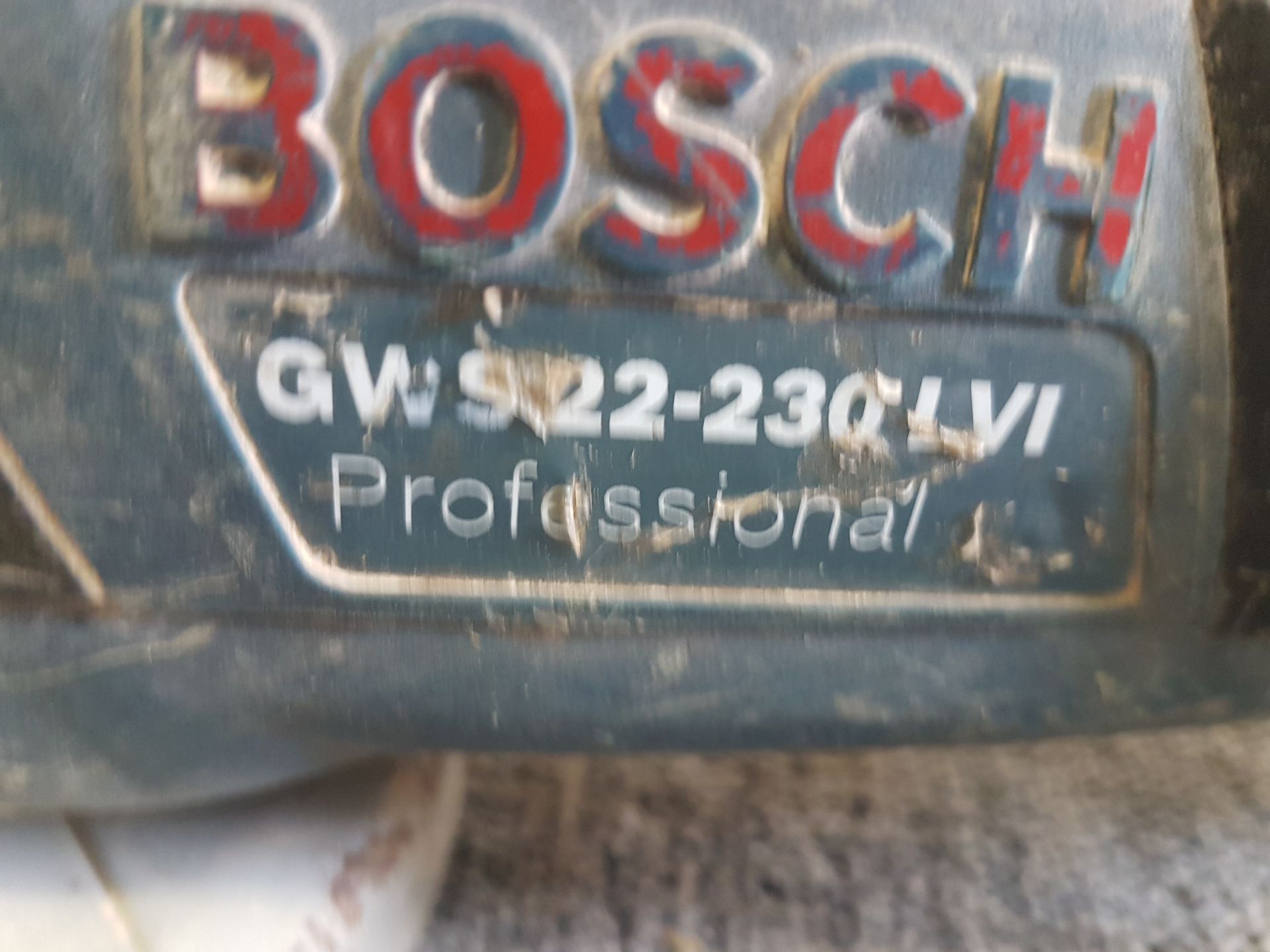 Bosch GWS 22 - 230 LVI 9" Grinder 110v - Tested / In Working Order - Image 2 of 2