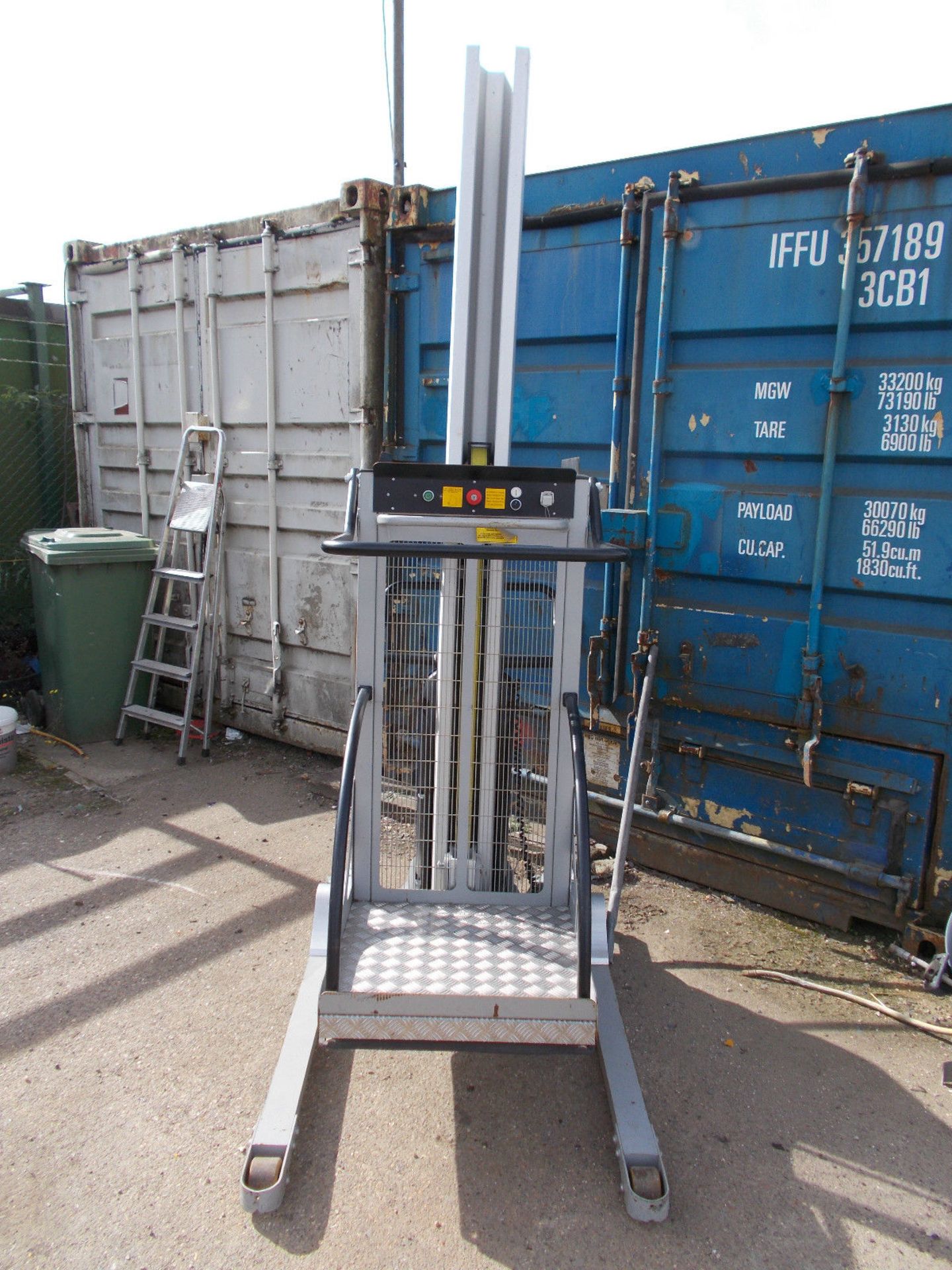 Advanced Handling Voyager Access Platform Scissor Lift Cherry Picker - Image 3 of 8