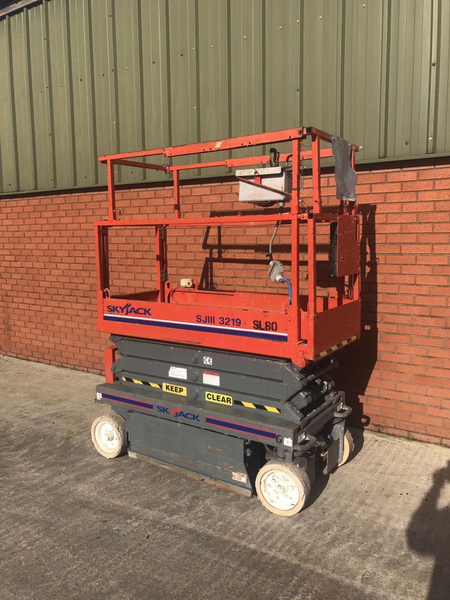 2007 Skyjack SJ3219 Scissor Lift Cherry Picker - Image 4 of 10