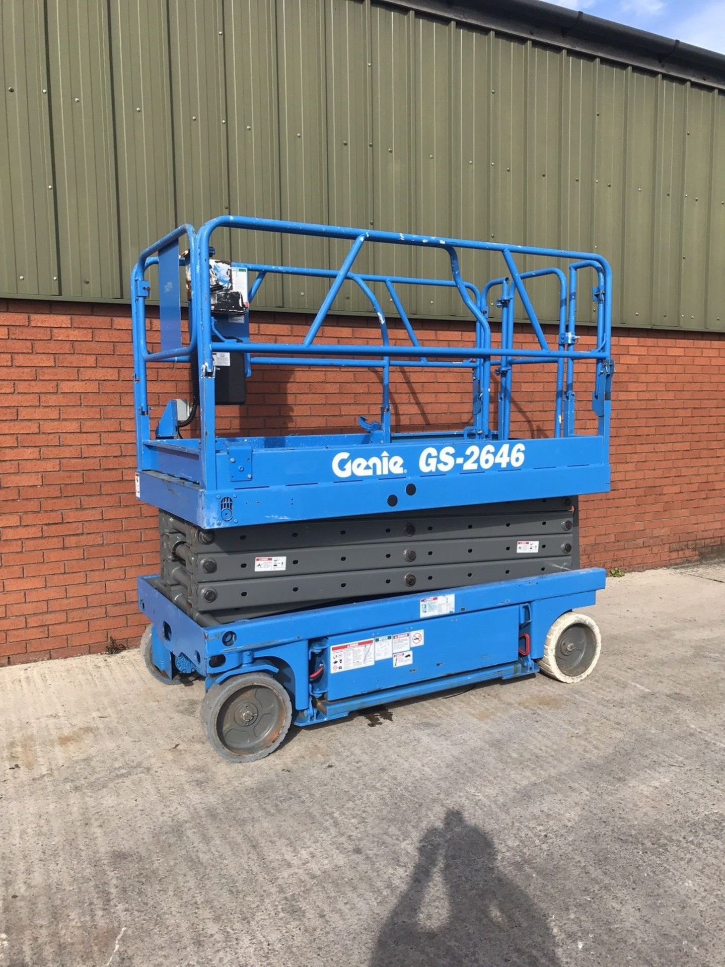 Genie GS2646 Scissor Lift Cherry Picker