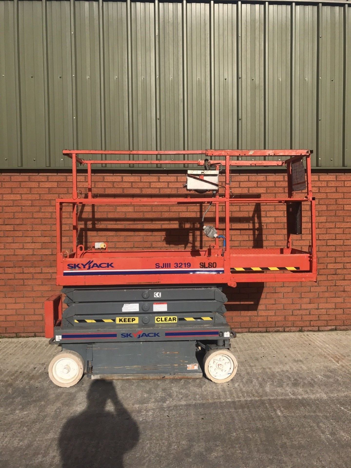 2007 Skyjack SJ3219 Scissor Lift Cherry Picker - Image 5 of 10