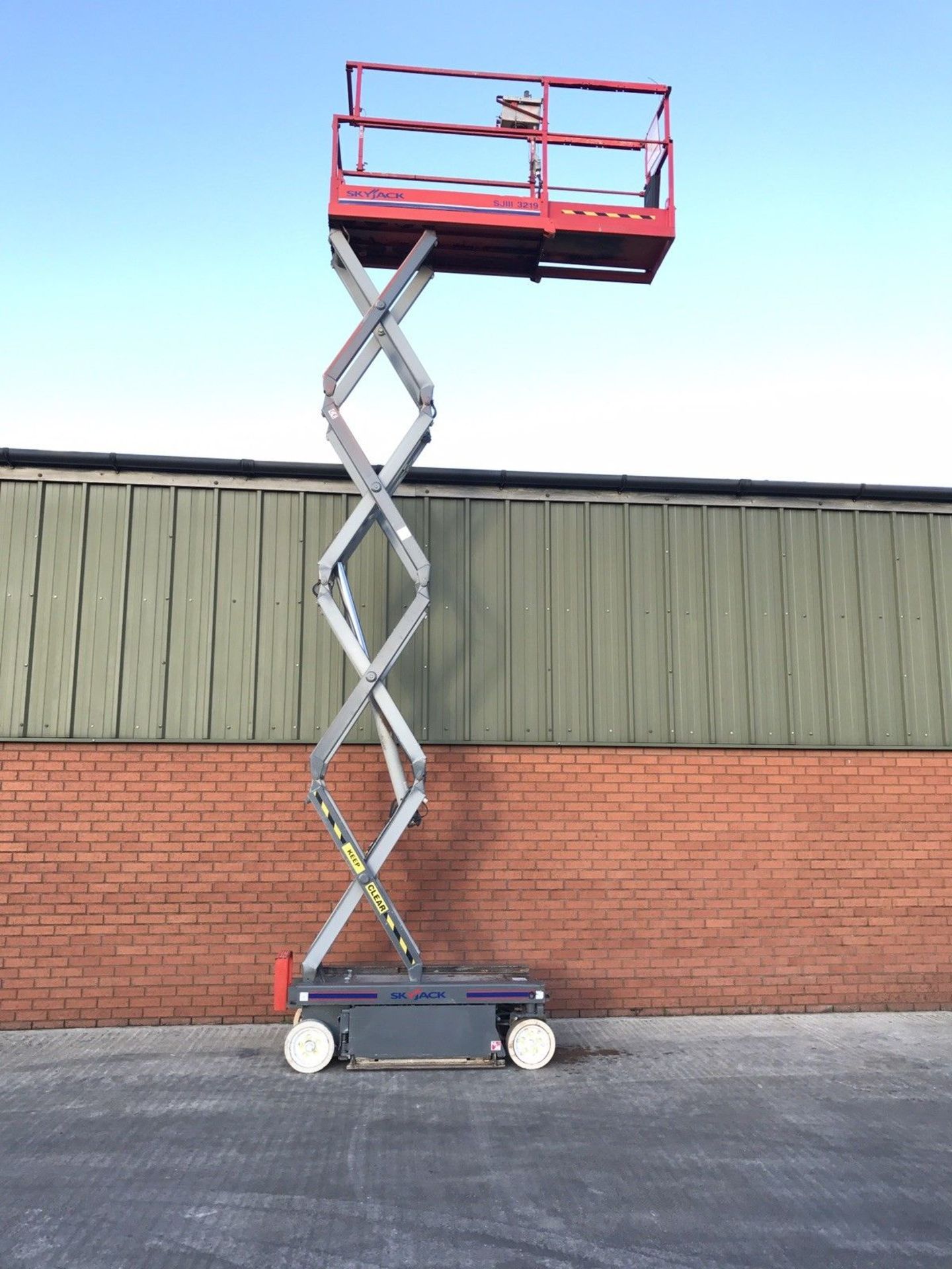 2007 Skyjack SJ3219 Scissor Lift Cherry Picker - Image 6 of 10