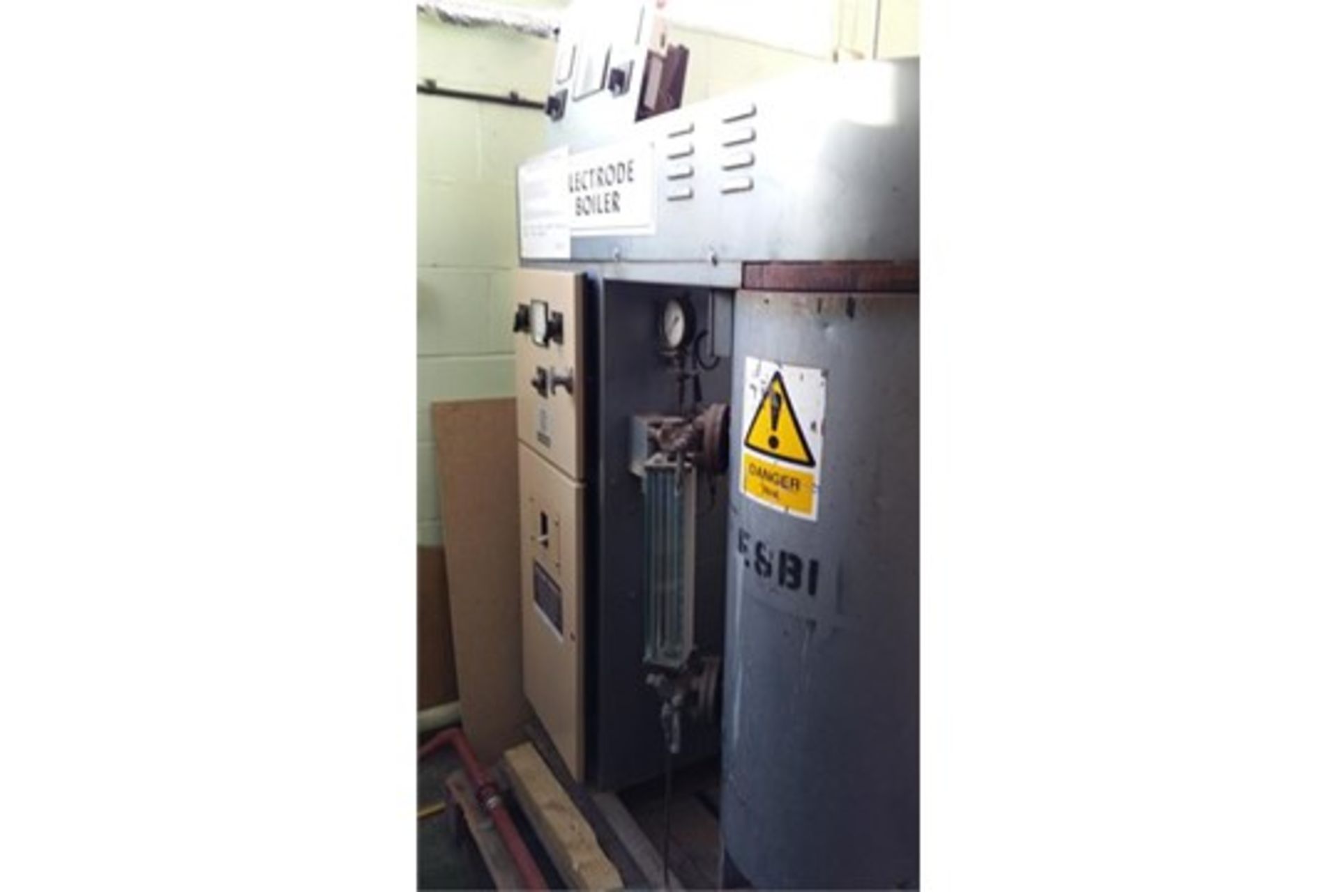 Collins Walker Steam Generator ES10