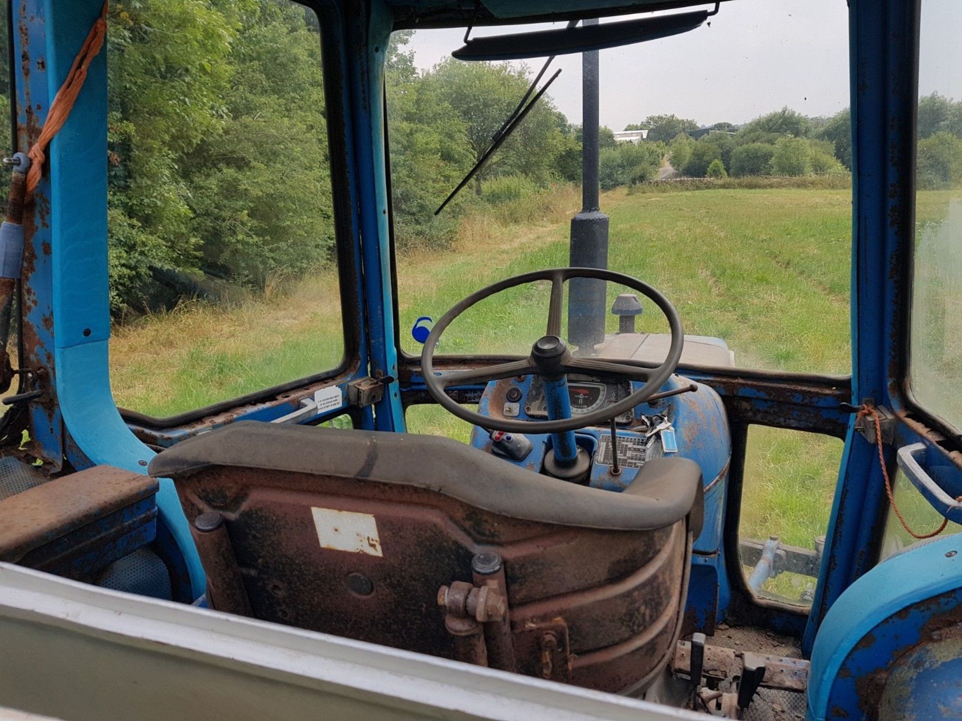 Ford 3600 Tractor - Image 7 of 12