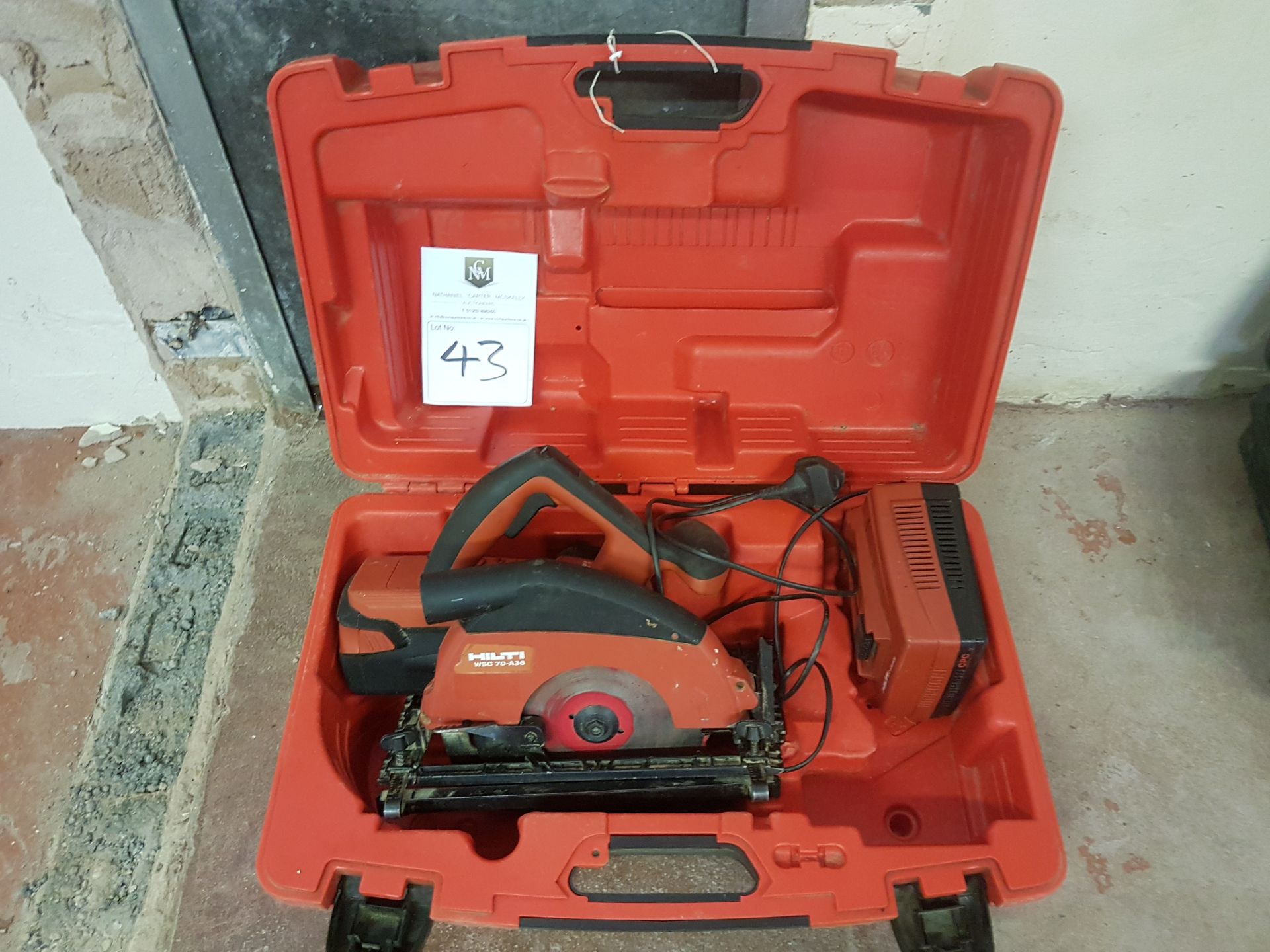 Hilti WSC70-A36 Battery powered Circular saw in box - Tested / In working order