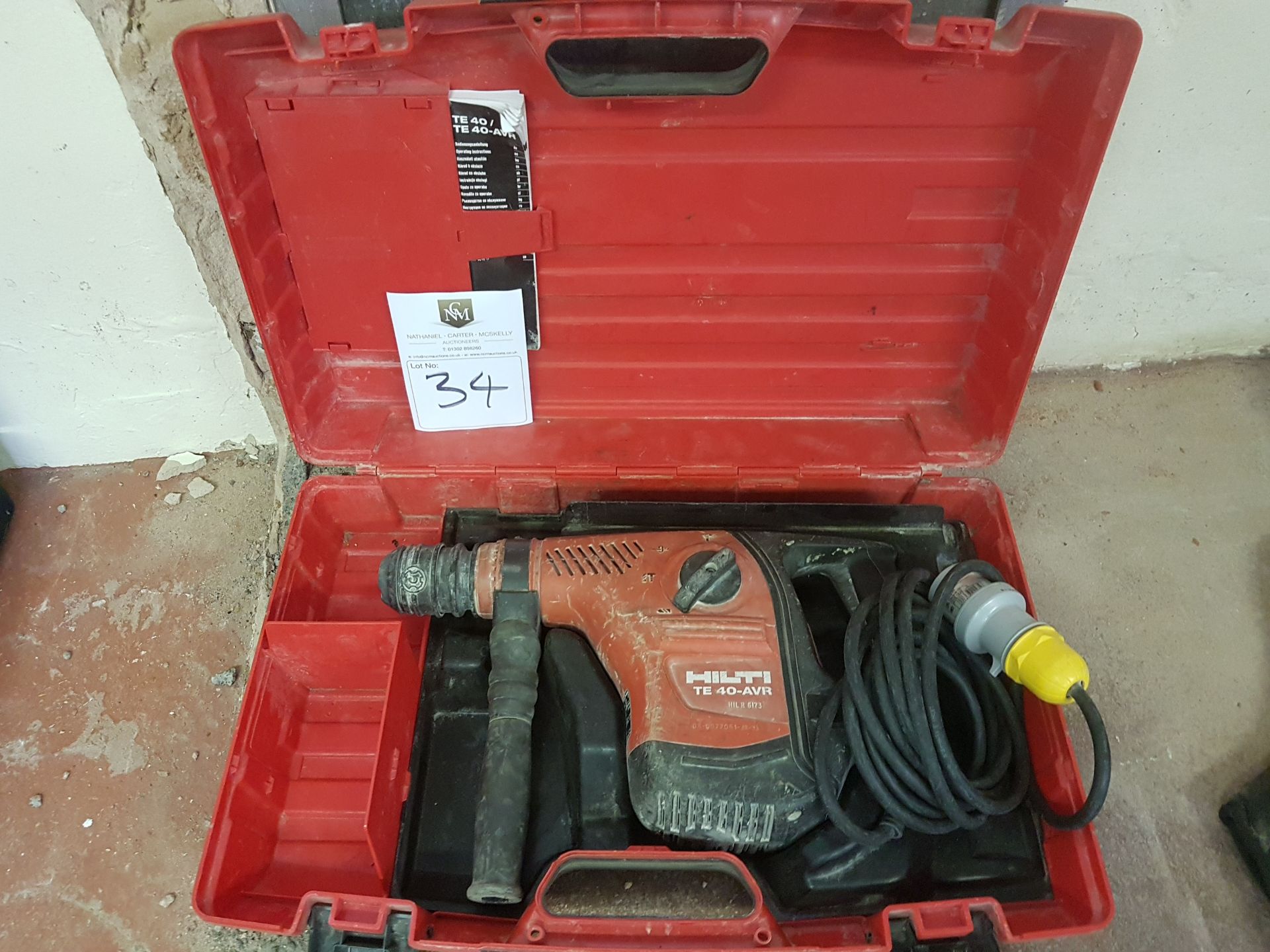 Hilti TE 40-AVR SDS Hammer Drill/Breaker 110v in Box - Tested / In Working Order