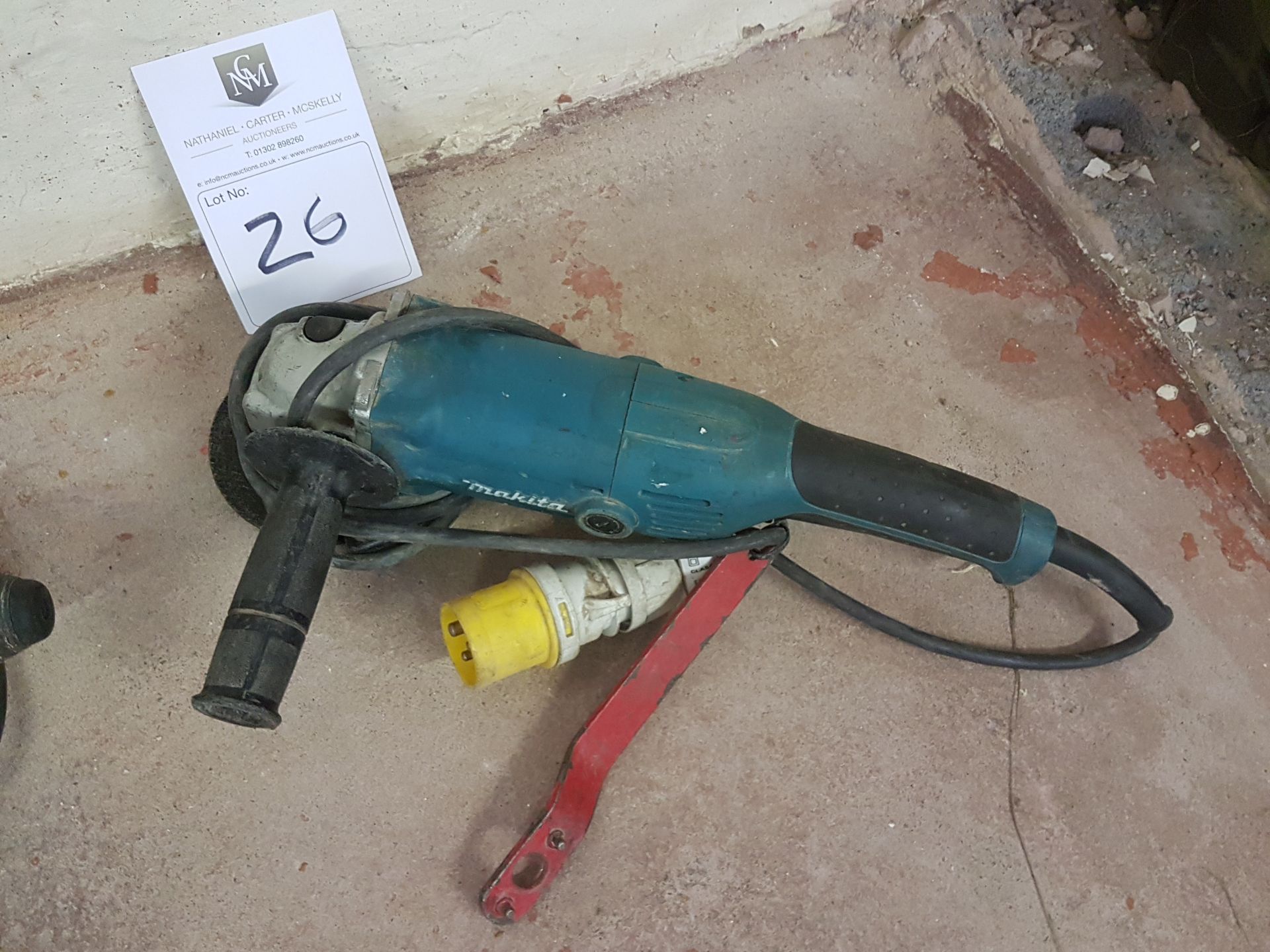 Makita 110v Angle Grinder - Tested / In working order