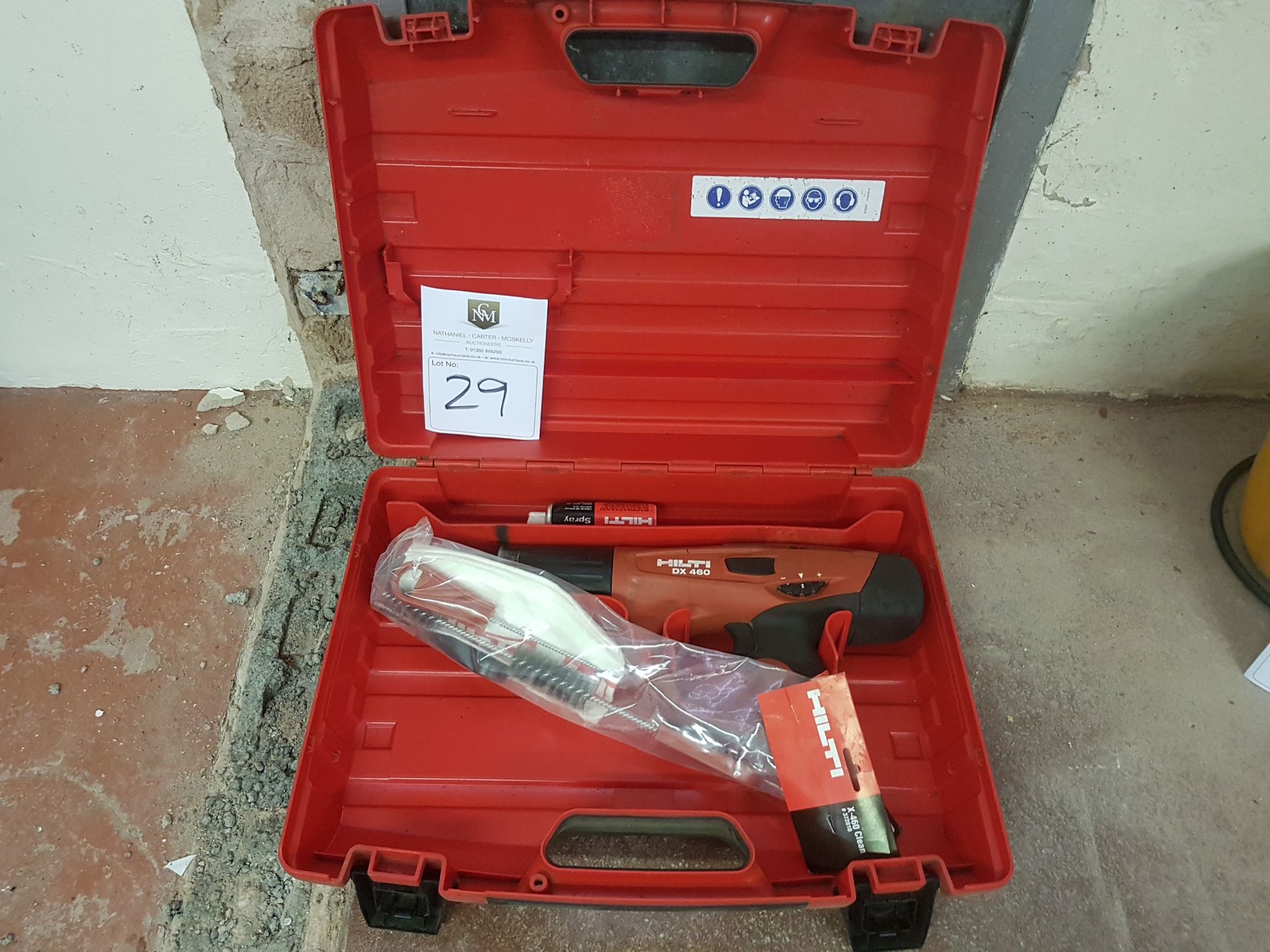 Hilti DX 460 in Box - Tested / In Working Order