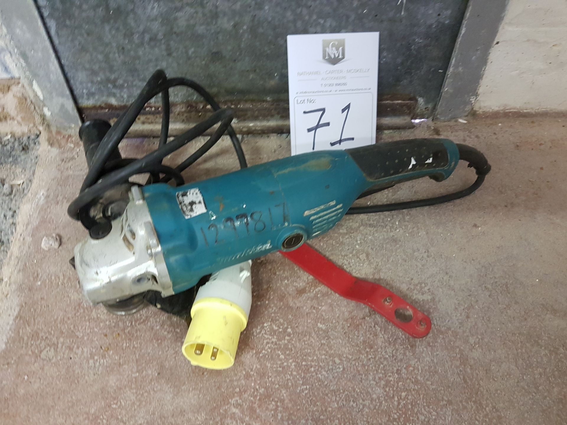 Makita 110v Angle Grinder - Tested / In working order