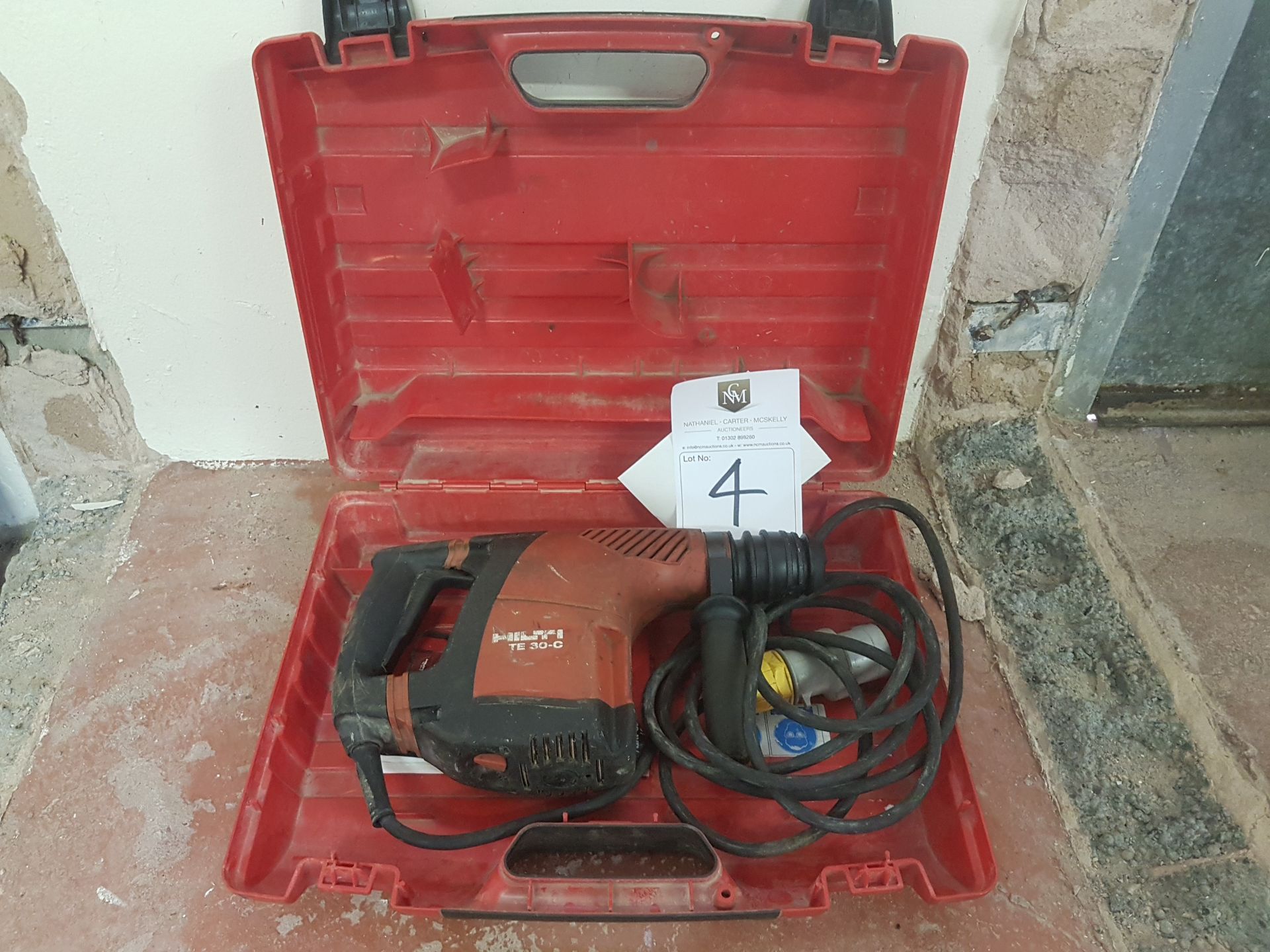 Hilti TE 30-C SDS Hammer Drill/Breaker 110v in Box - Tested / In Working Order