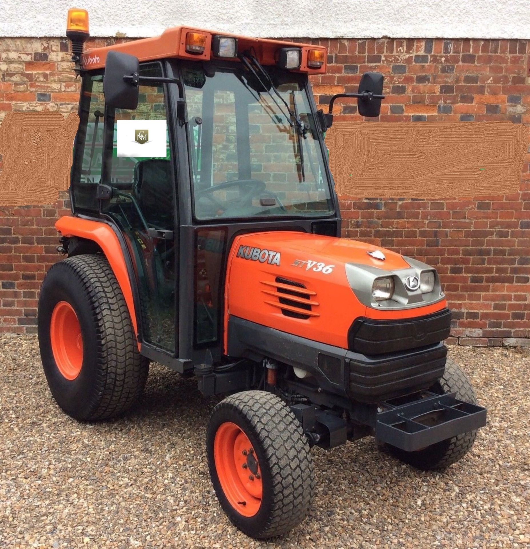 Kubota STV 36 Compact Tractor 4x4 36 Hp Hydrostatic Loader Grass Tyres (441)